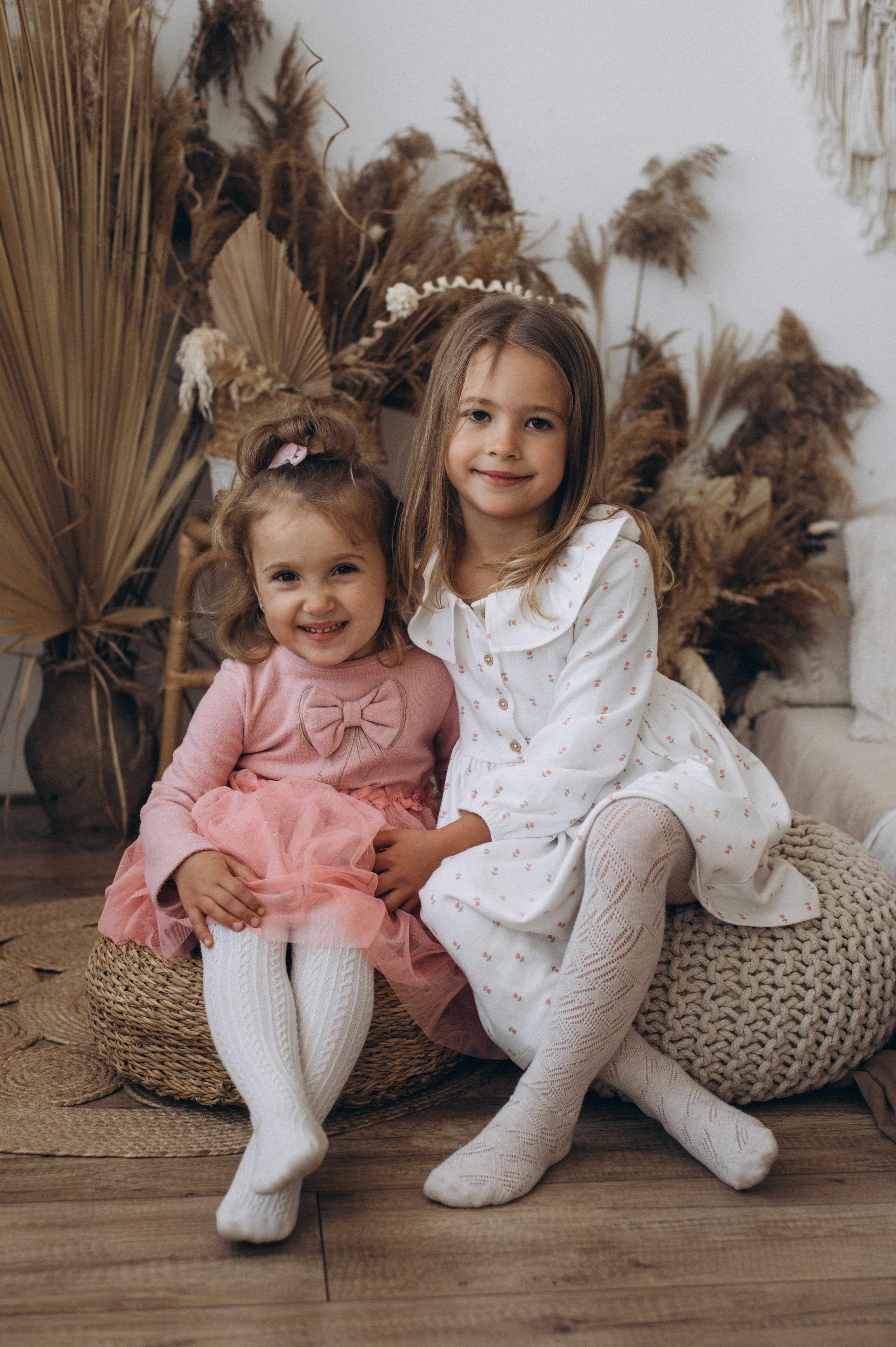 Сімейна фотосесія Тернопіль Львів, студійна сімейна зйомка з дітьми. Сімейний, дитячий та індивідуальний фотограф в м. Тернопіль, м. Львів