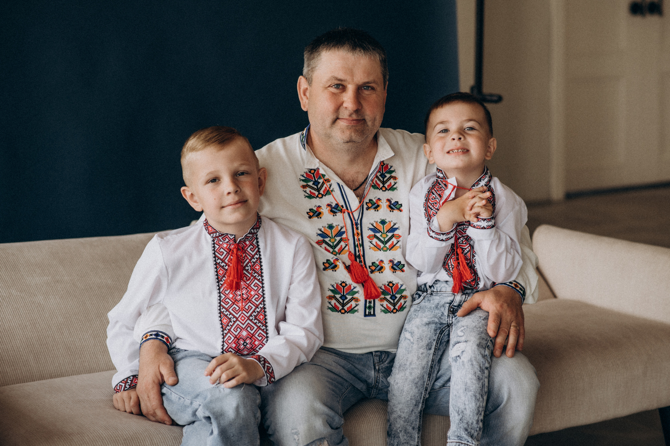 Сімейна зйомка у студії. Сімейний, дитячий та індивідуальний фотограф в м. Тернопіль, м. Львів