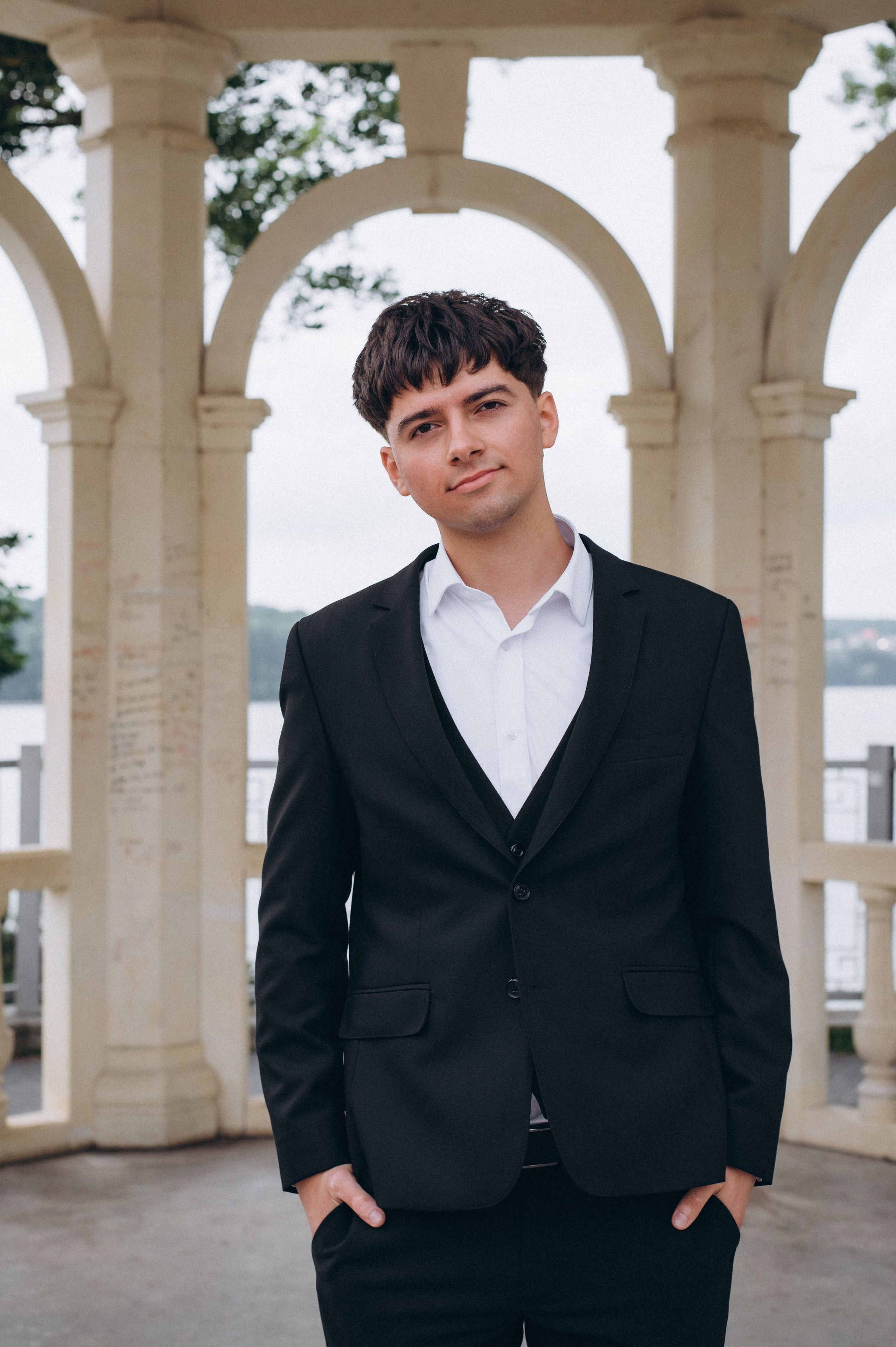 Випускники 2025, фотосесія випускного Тернопіль, фотосесія випускників Тернопіль, зйомка випускного, фотосесія випускного. Сімейний, дитячий та індивідуальний фотограф в м. Тернопіль, м. Львів