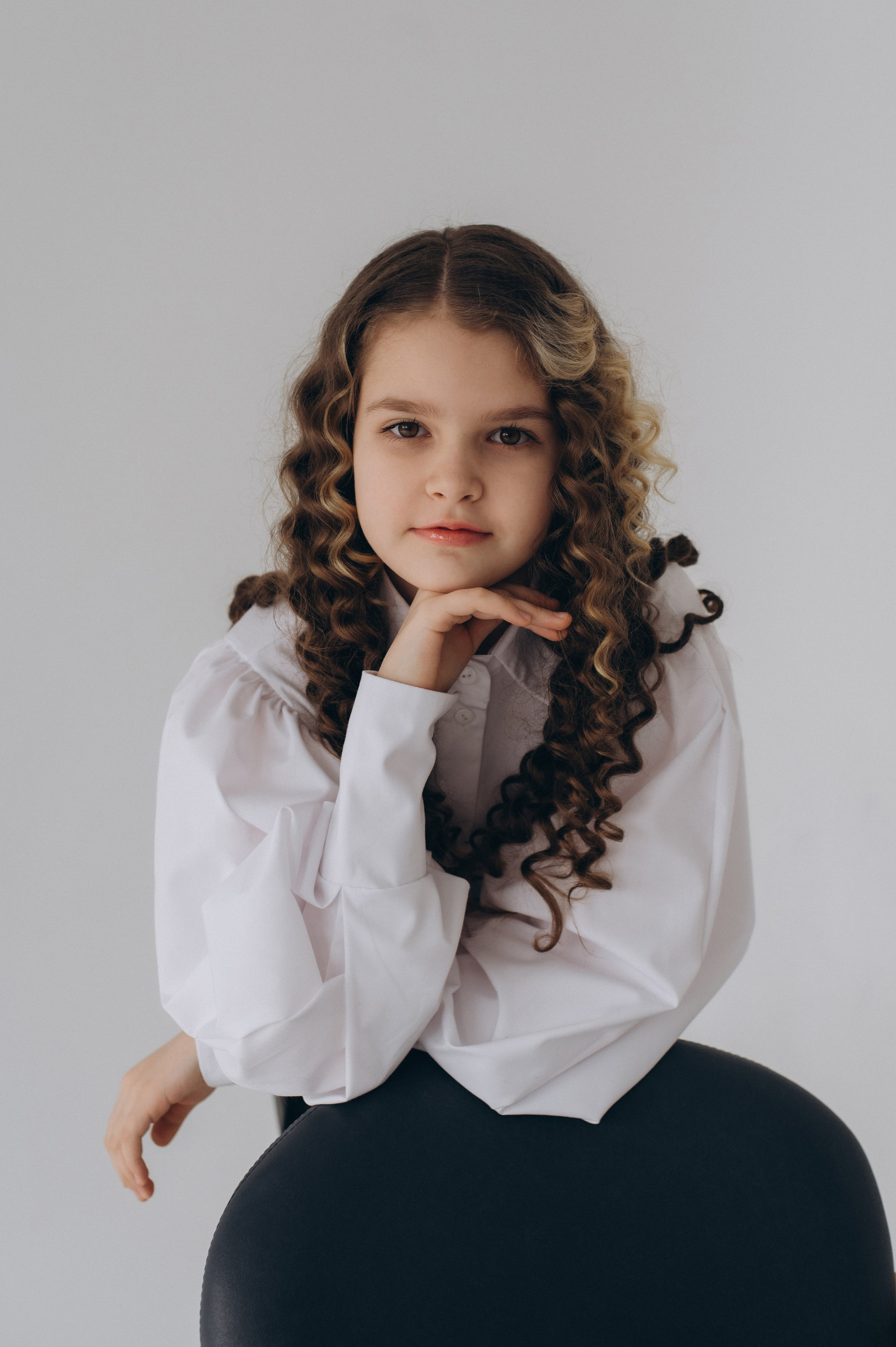 Шкільна фотосесія на віньєтки Тернопіль, шкільні альбоми, фотосесія випускників Тернопіль, випускний альбом, фотограф випускний Тернопіль. Сімейний, дитячий та індивідуальний фотограф в м. Тернопіль, м. Львів