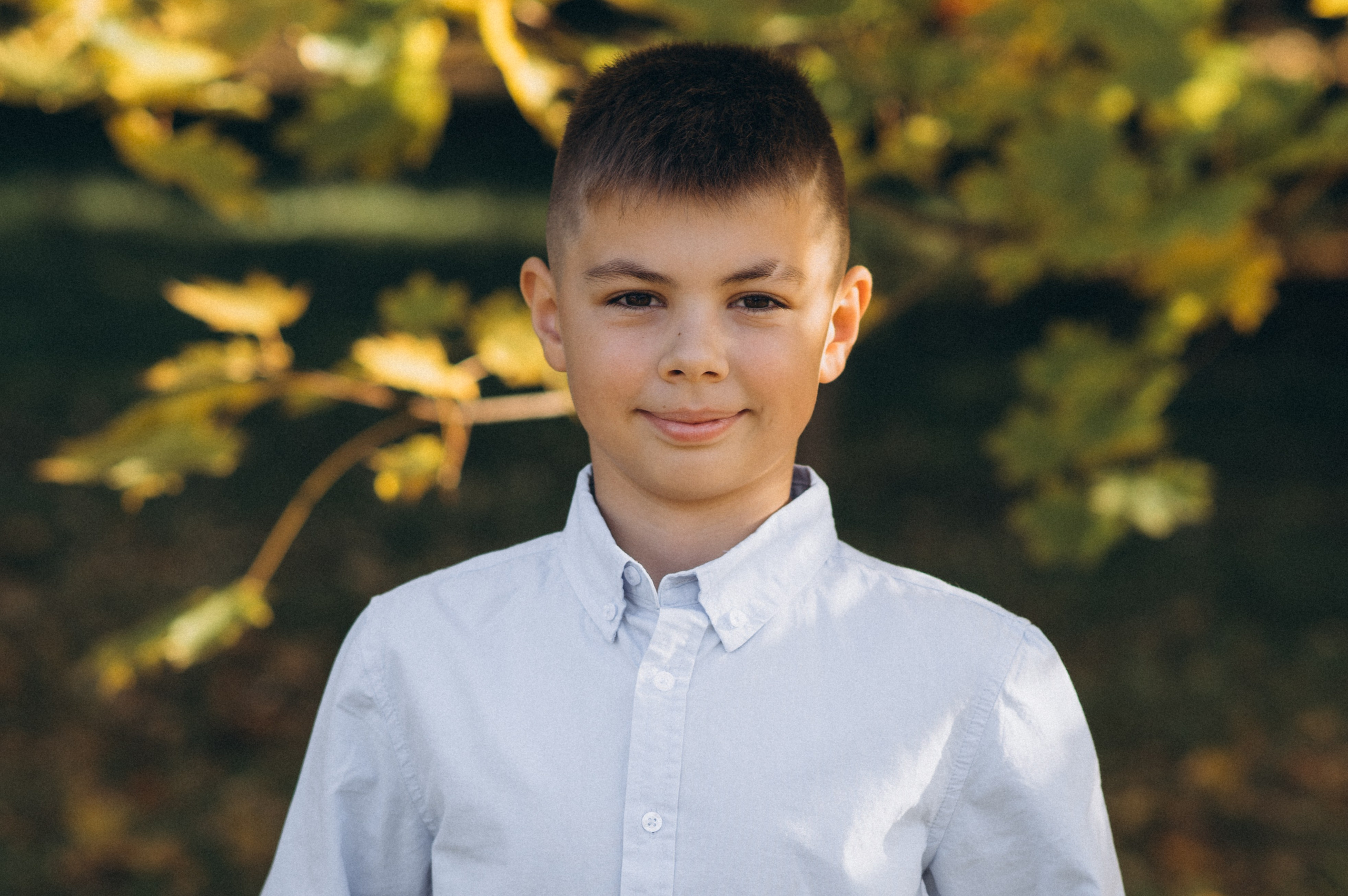 Шкільна фотосесія на віньєтки Тернопіль, шкільні альбоми, фотосесія випускників Тернопіль, випускний альбом, фотограф випускний Тернопіль. Сімейний, дитячий та індивідуальний фотограф в м. Тернопіль, м. Львів