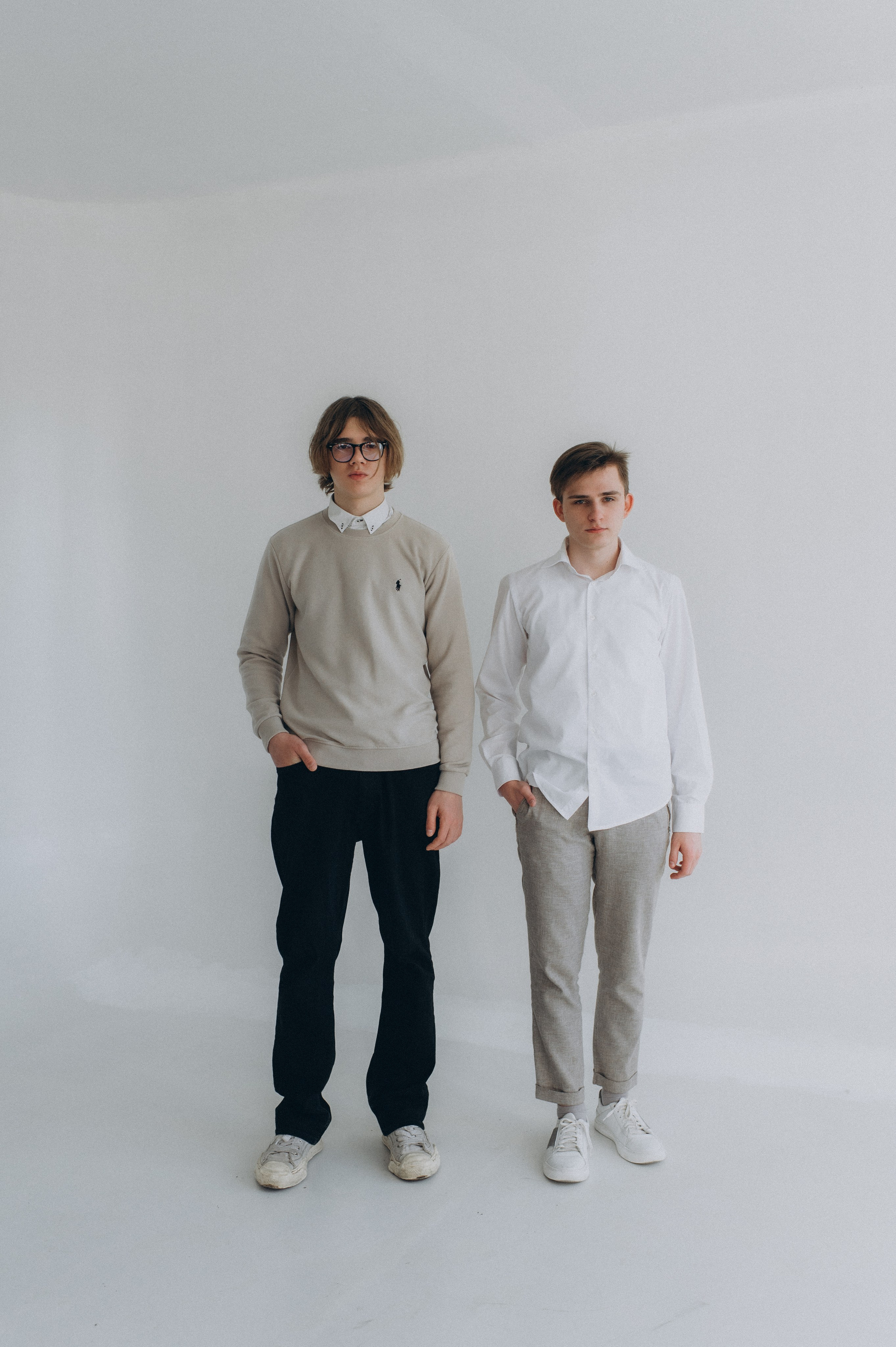 Фотосесія випускників, фотосесія на віньєтки Тернопіль, випускники Тернопіль, випуск 2025. Сімейний, дитячий та індивідуальний фотограф в м. Тернопіль, м. Львів