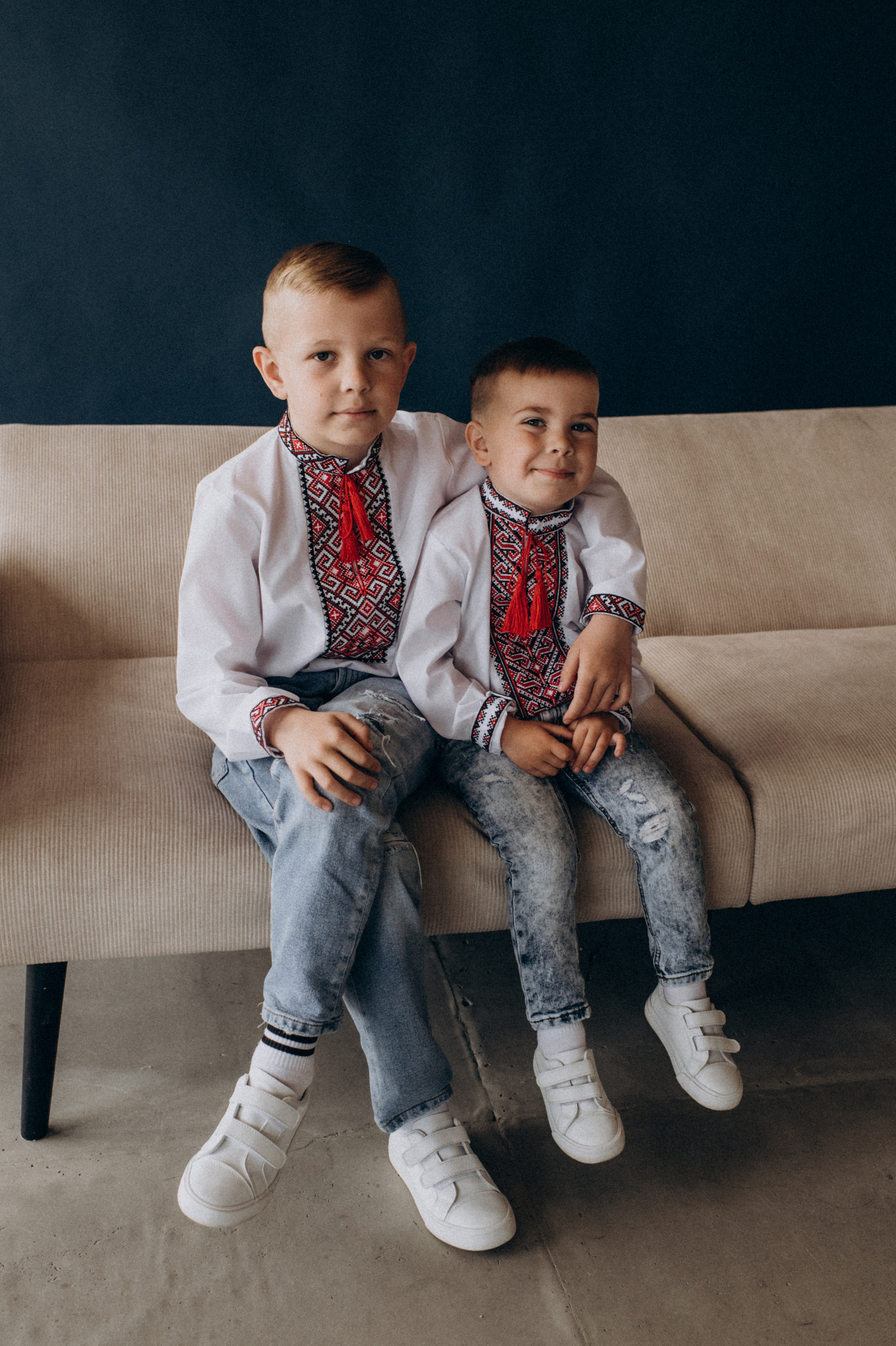 Сімейна зйомка у студії. Сімейний, дитячий та індивідуальний фотограф в м. Тернопіль, м. Львів