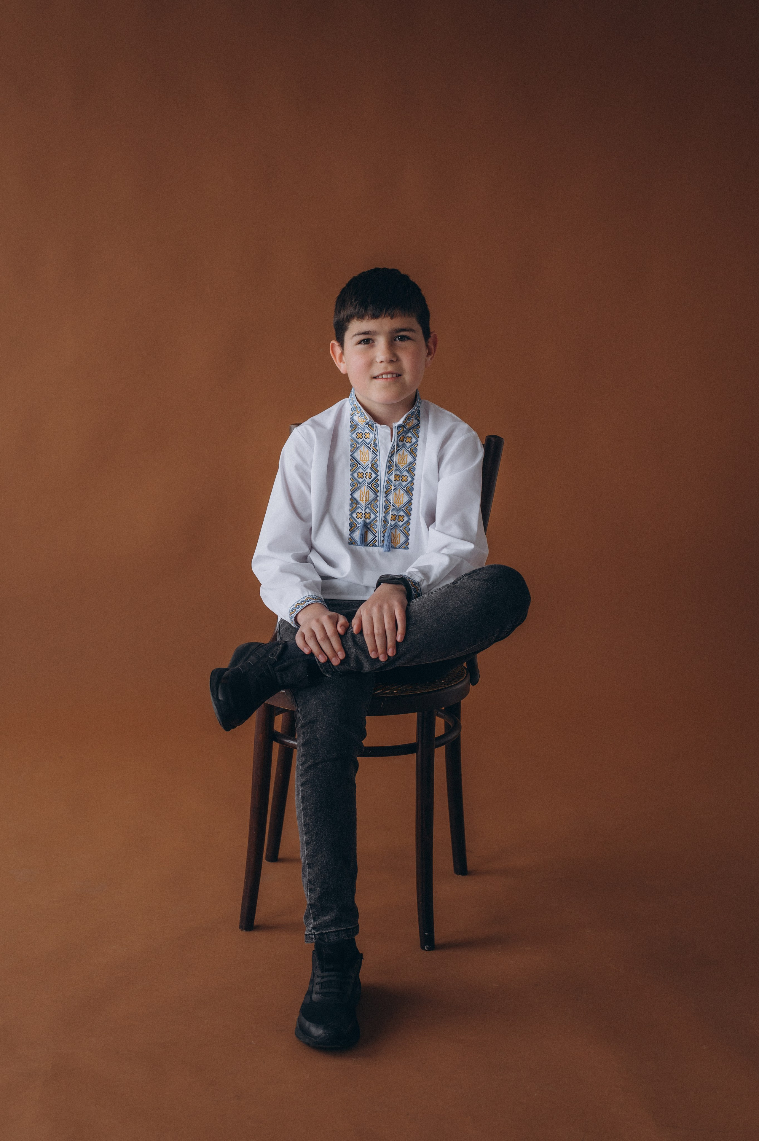 Шкільна фотосесія на віньєтки Тернопіль, фотосесія випускників Тернопіль, зйомка на віньєтки, шкільні фотоальбоми Тернопіль. Сімейний, дитячий та індивідуальний фотограф в м. Тернопіль, м. Львів