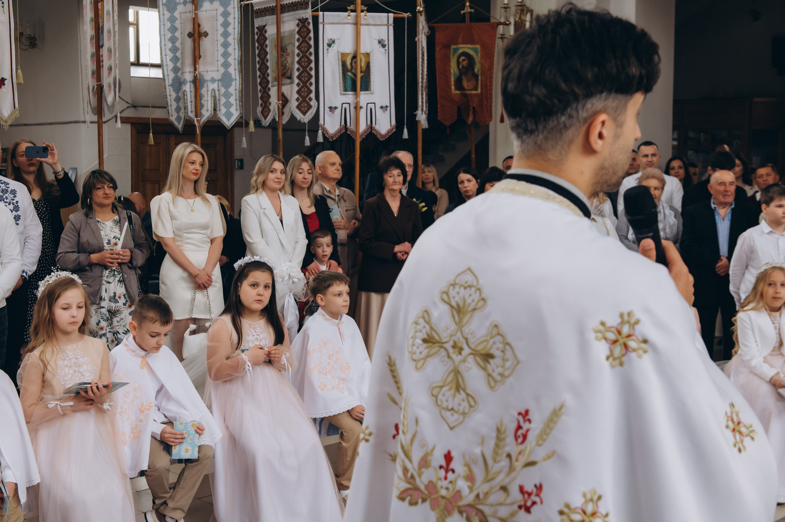 Фотосесія Причастя Тернопіль, зйомка Причастя, фотограф на Причастя Тернопіль, Причастя Львів, Причастя церква Михаїла Тернопіль. Сімейний, дитячий та індивідуальний фотограф в м. Тернопіль, м. Львів