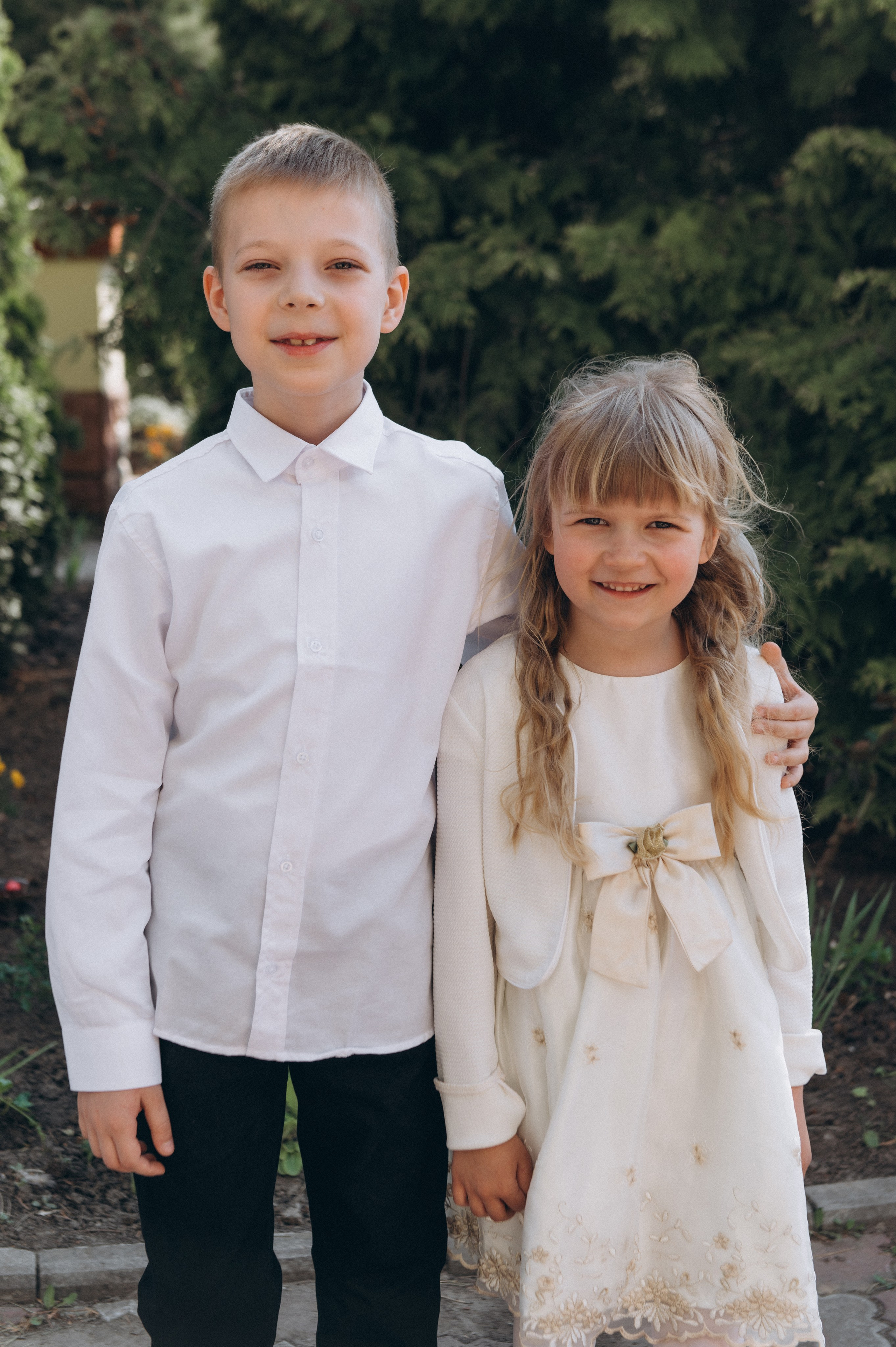 Фотосесія Причастя Тернопіль, зйомка Причастя, фотограф на Причастя Тернопіль, Причастя Львів, церква Петра і Павла. Сімейний, дитячий та індивідуальний фотограф в м. Тернопіль, м. Львів