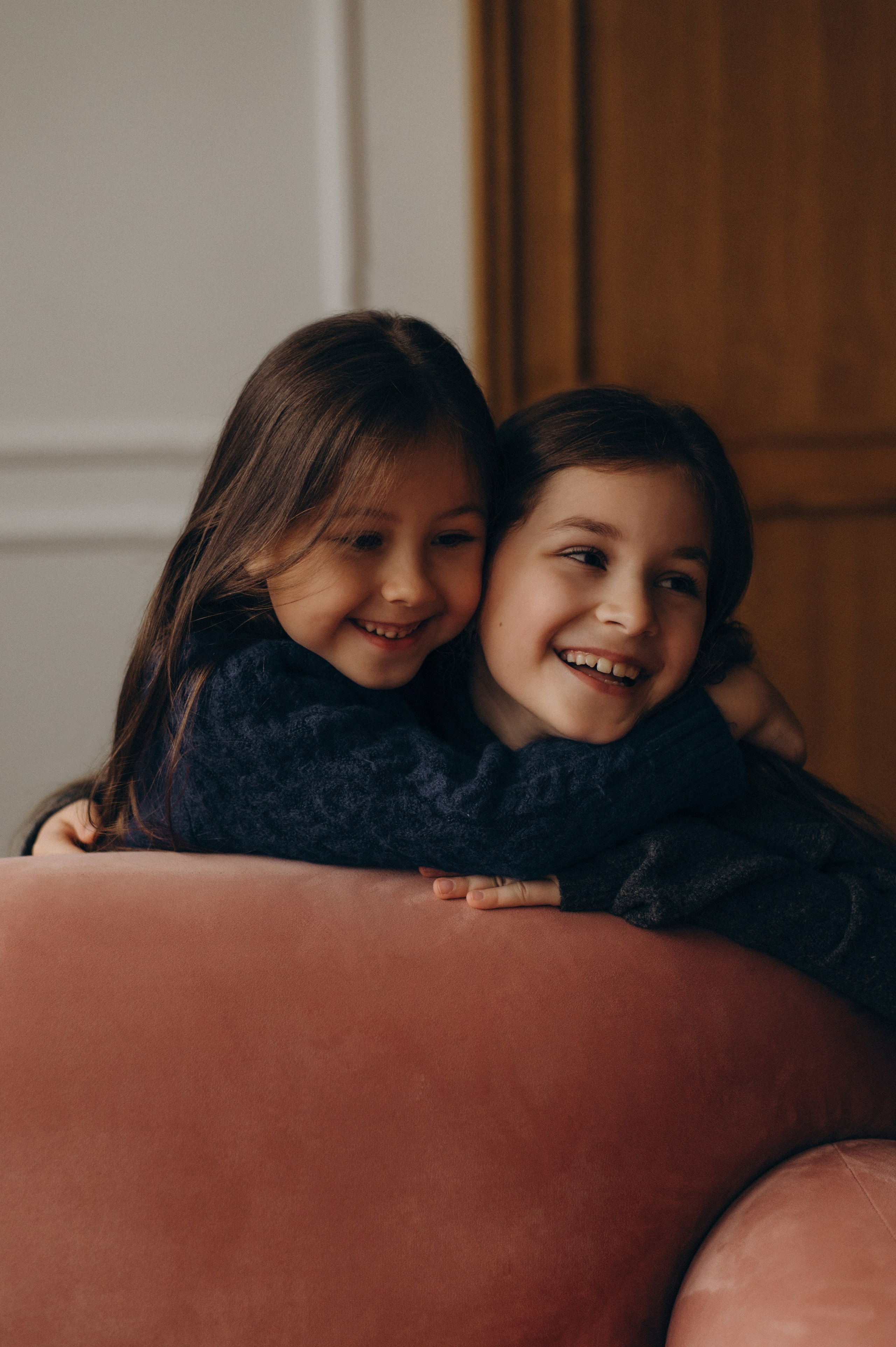 Фотосесія сестричок Тернопіль, зйомка сестрички, сімейний фотограф Тернопіль, портретний фотограф Тернопіль, фотосесія дітей. Сімейний, дитячий та індивідуальний фотограф в м. Тернопіль, м. Львів