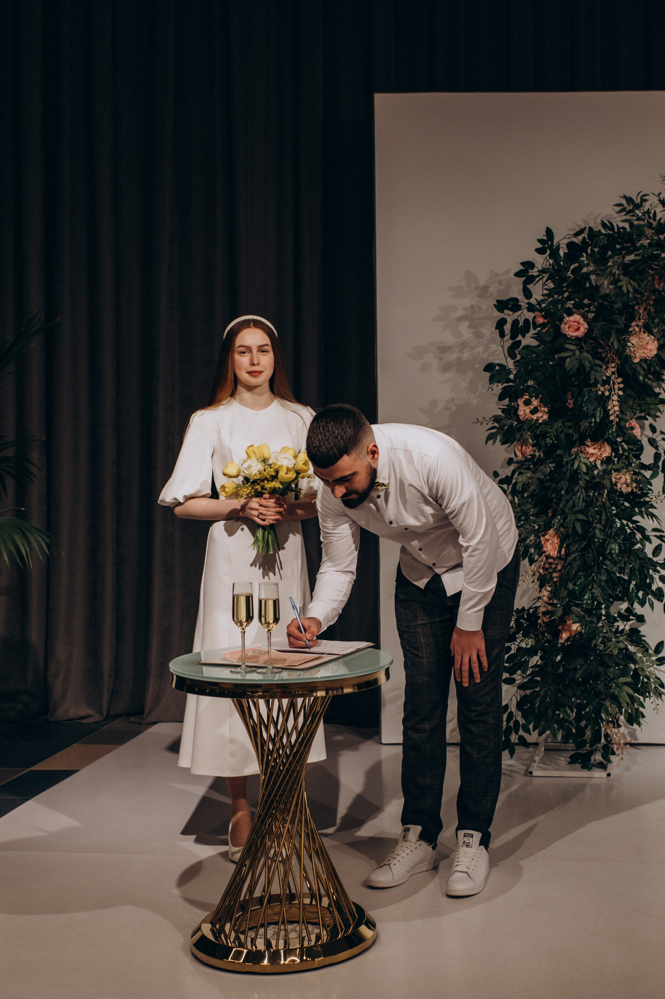 Фотосесія розпису в РАЦС Тернопіль Львів, фотосесія весілля Тернопіль. Сімейний, дитячий та індивідуальний фотограф в м. Тернопіль, м. Львів