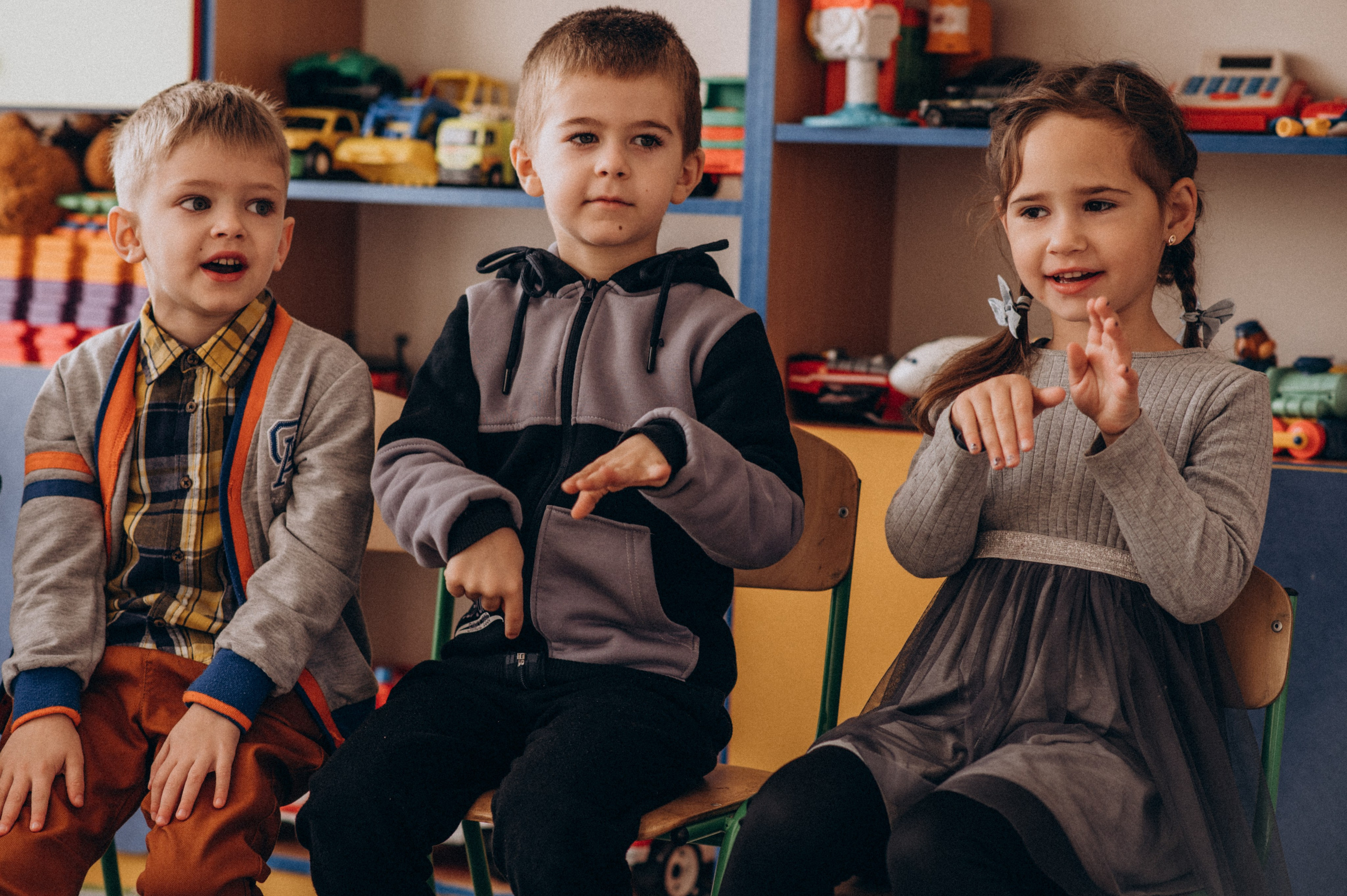 Фотосесія в дитячому садку, фотосесія на віньєтки, випускні фотоальбоми Тернопіль, шкільні фотоальбоми Тернопіль, зйомка випускного садочку. Сімейний, дитячий та індивідуальний фотограф в м. Тернопіль, м. Львів