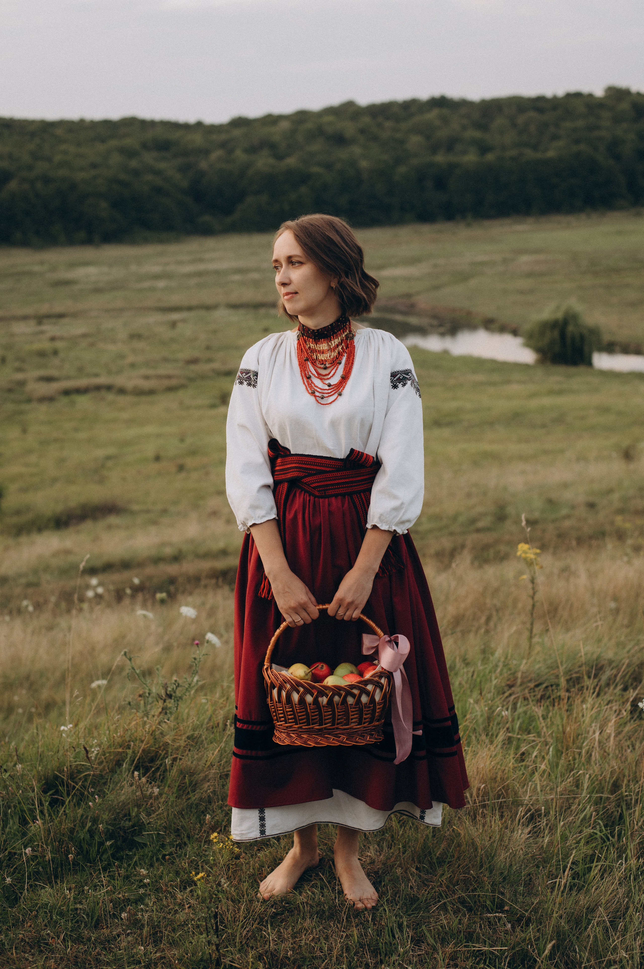 Сімейна фотосесія мами і доньки, сімейний фотограф Тернопіль, портретний фотограф, сімейна фотосесія Тернопіль, фотосесія в жоржинах. Сімейний, дитячий та індивідуальний фотограф в м. Тернопіль, м. Львів