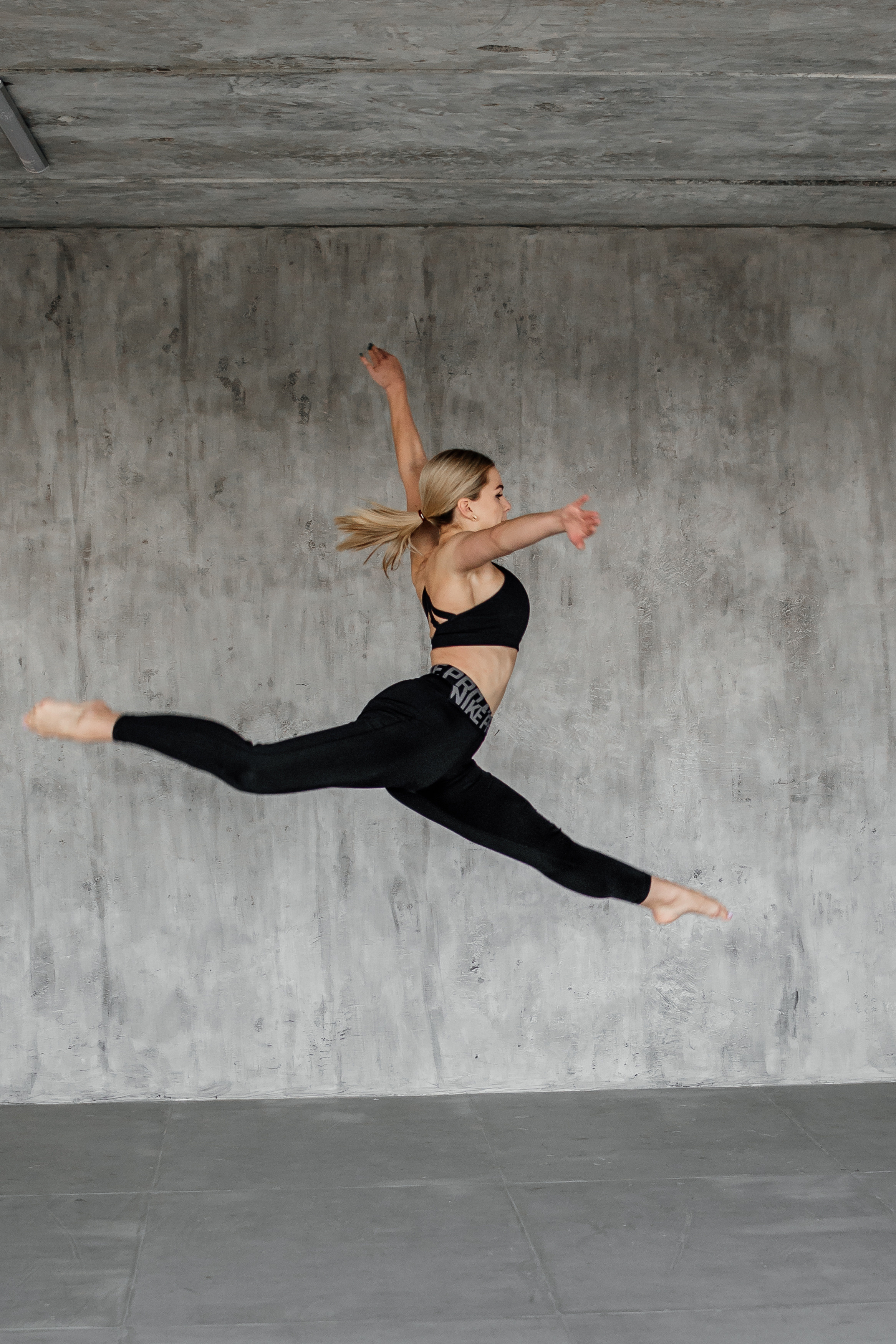 Індивідуальна фотосесія у студії. Анастасія. Тернопіль. Сімейний, дитячий та індивідуальний фотограф в м. Тернопіль, м. Львів