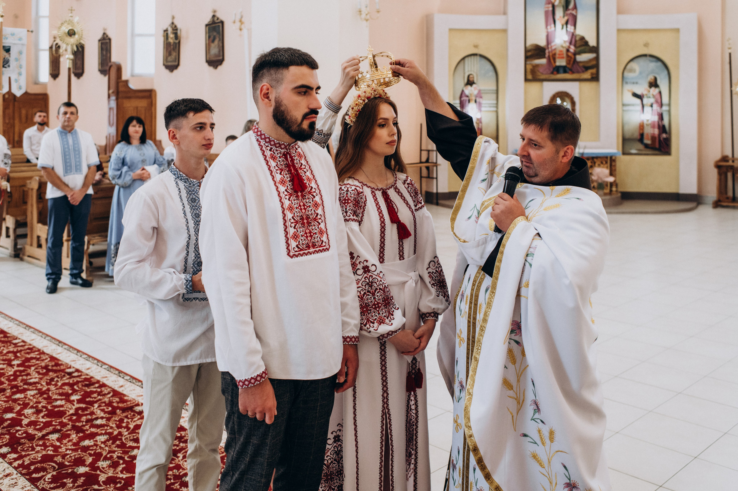 Фотосесія весілля, фотосесія вінчання Тернопіль, весільний фотограф Тернопіль, весільна зйомка Тернопіль. Сімейний, дитячий та індивідуальний фотограф в м. Тернопіль, м. Львів