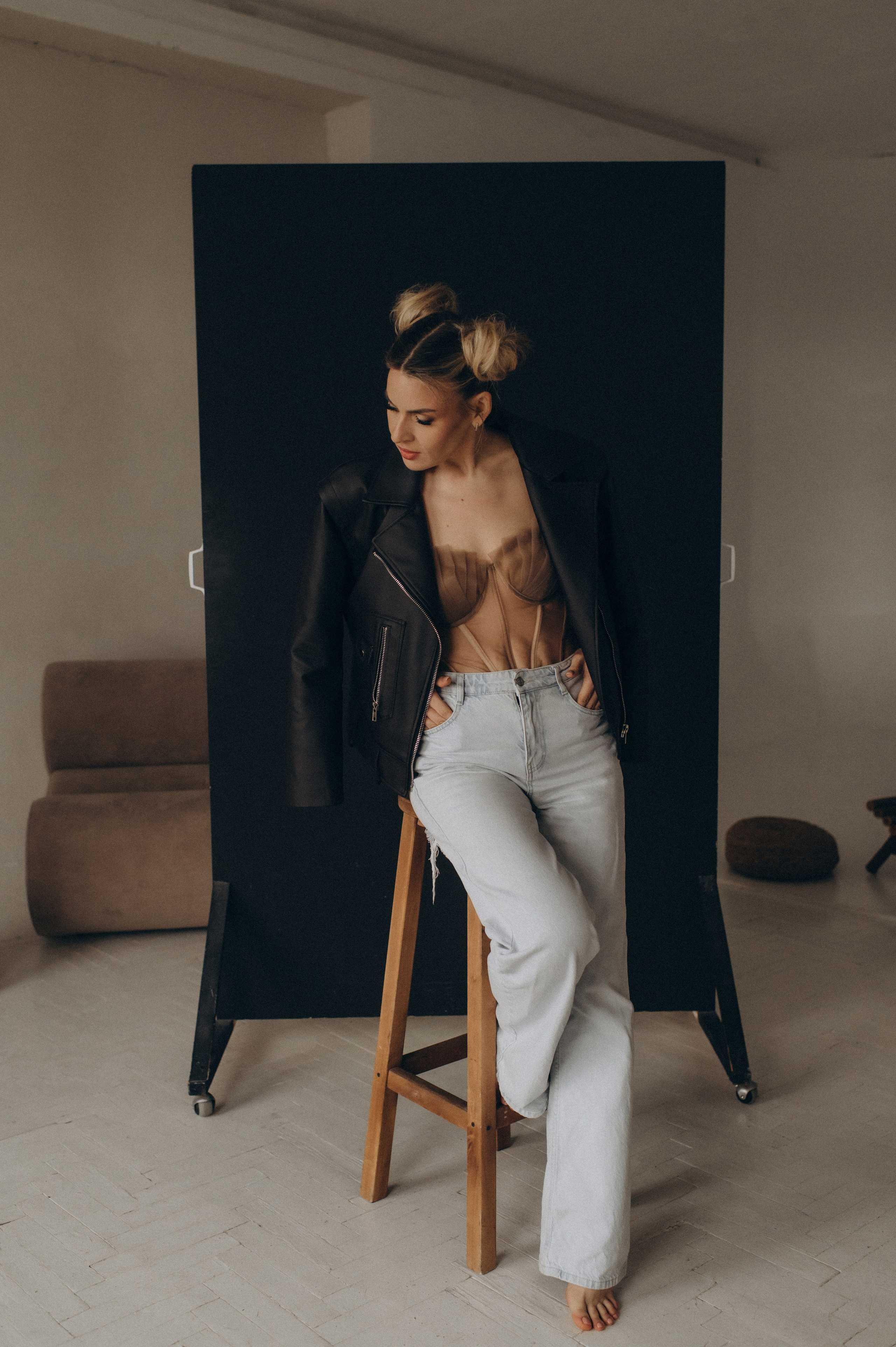 Фотосесія з кроликами Тернопіль, індивідуальний фотограф Тернопіль, індивідуальна фотосесія Тернопіль, зйомка з кроликами. Сімейний, дитячий та індивідуальний фотограф в м. Тернопіль, м. Львів