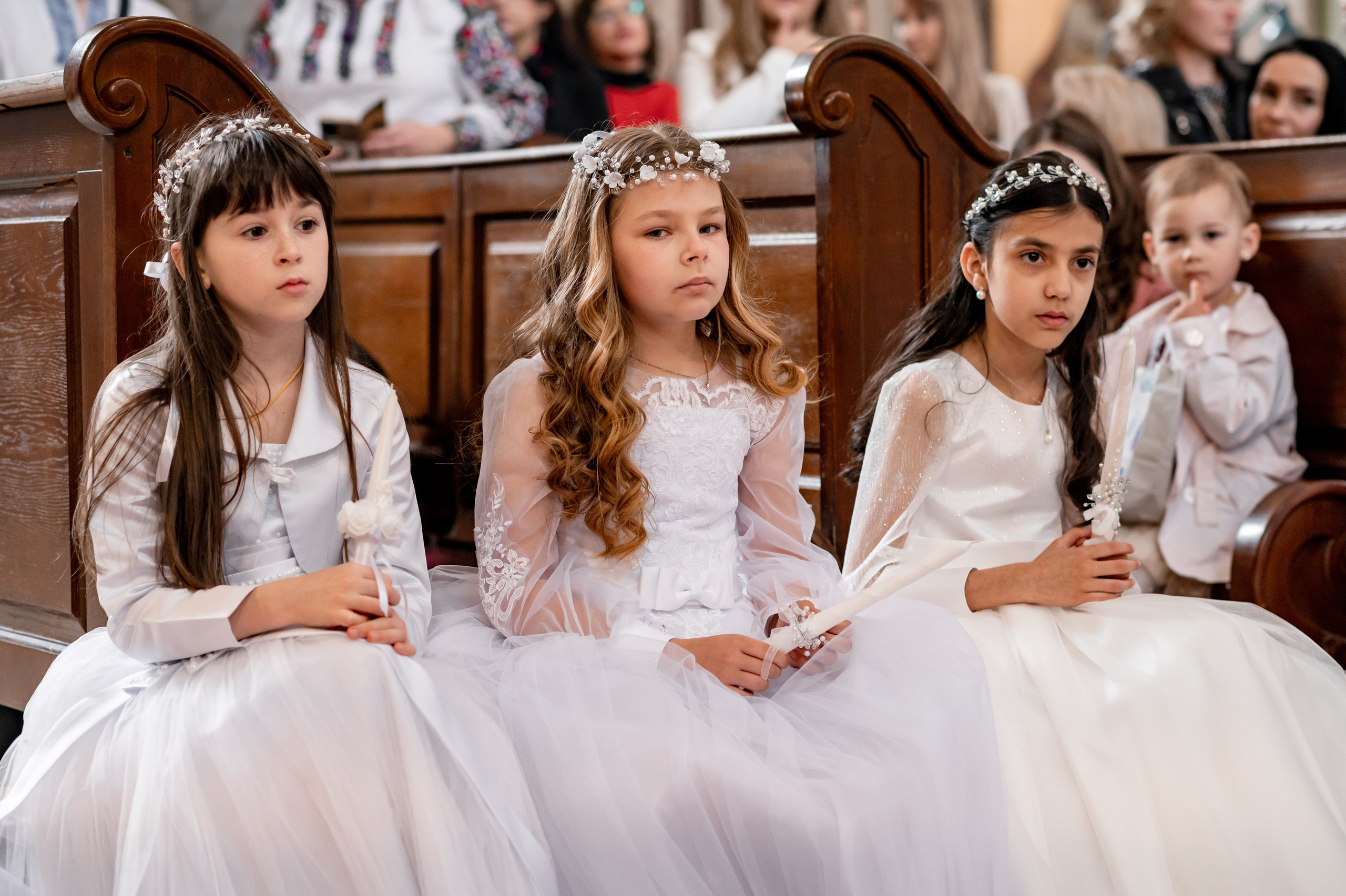 Фотосесія Першого Причастя Тернопіль, зйомка Причастя Тернопіль, Таїнство Першого Причастя Тернопіль, Катедра Причастя Тернопіль. Сімейний, дитячий та індивідуальний фотограф в м. Тернопіль, м. Львів
