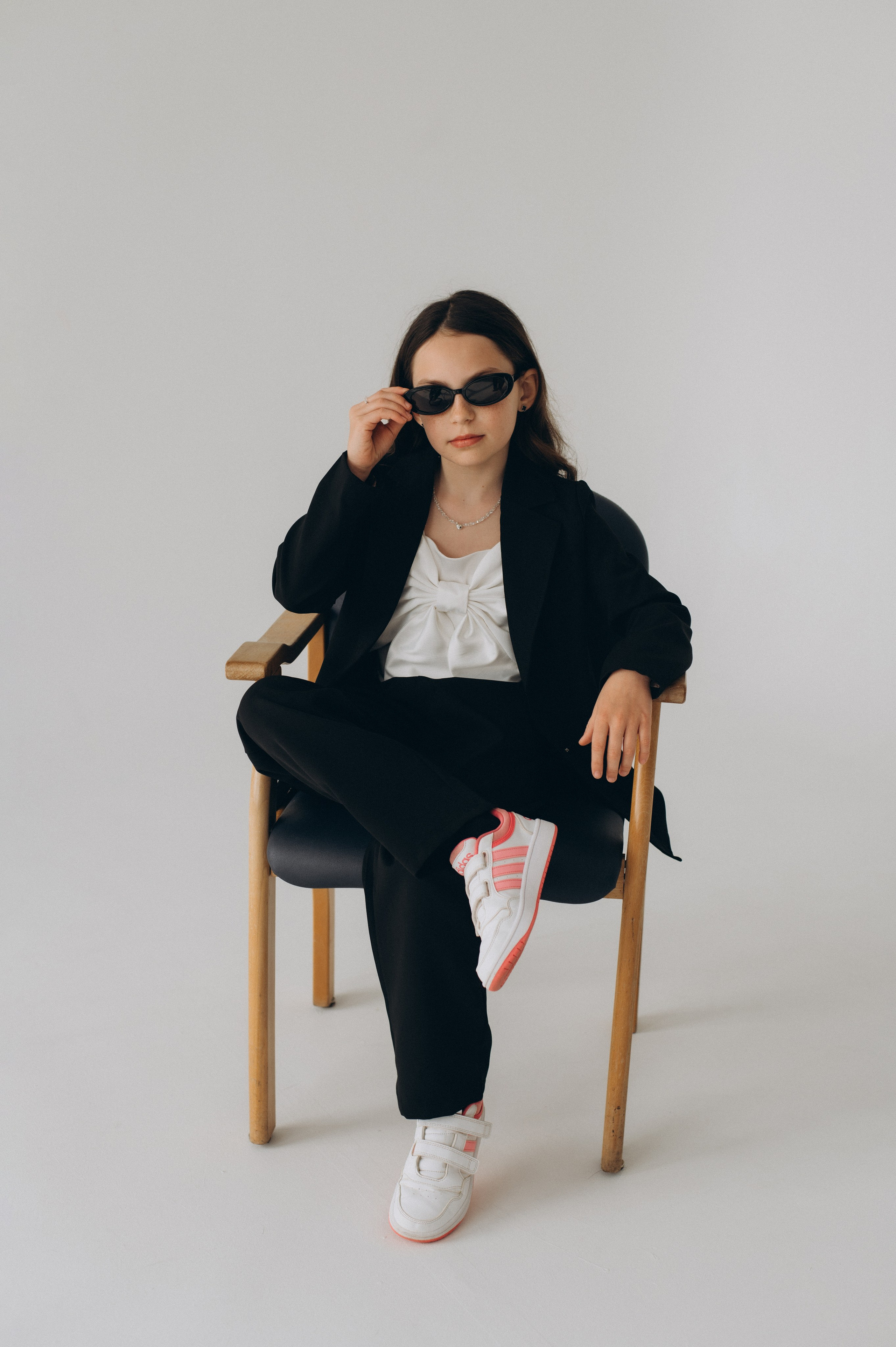 Шкільна фотосесія на віньєтки Тернопіль, шкільні альбоми, фотосесія випускників Тернопіль, випускний альбом, фотограф випускний Тернопіль. Сімейний, дитячий та індивідуальний фотограф в м. Тернопіль, м. Львів