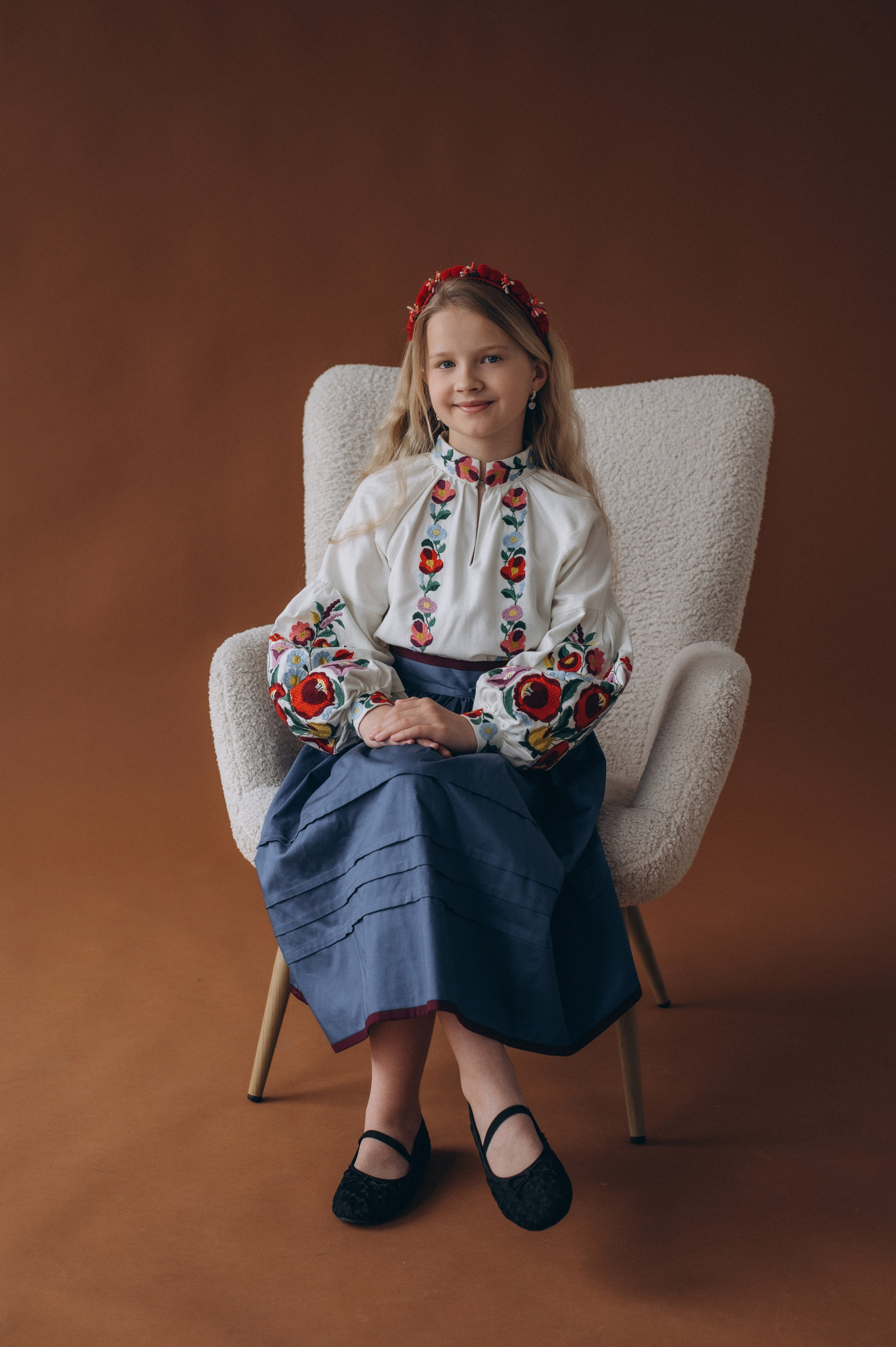 Шкільна фотосесія на віньєтки Тернопіль, фотосесія випускників Тернопіль, зйомка на віньєтки, шкільні фотоальбоми Тернопіль. Сімейний, дитячий та індивідуальний фотограф в м. Тернопіль, м. Львів