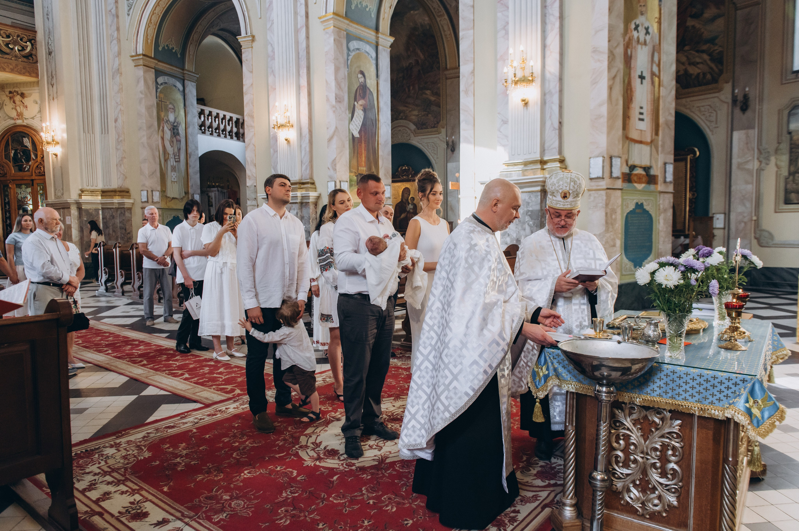 Фотосесія Хрещення Тернопіль, фотосесія хрестин Тернопіль, Катедра Тернопіль, фотосесія хрещення катедра. Сімейний, дитячий та індивідуальний фотограф в м. Тернопіль, м. Львів