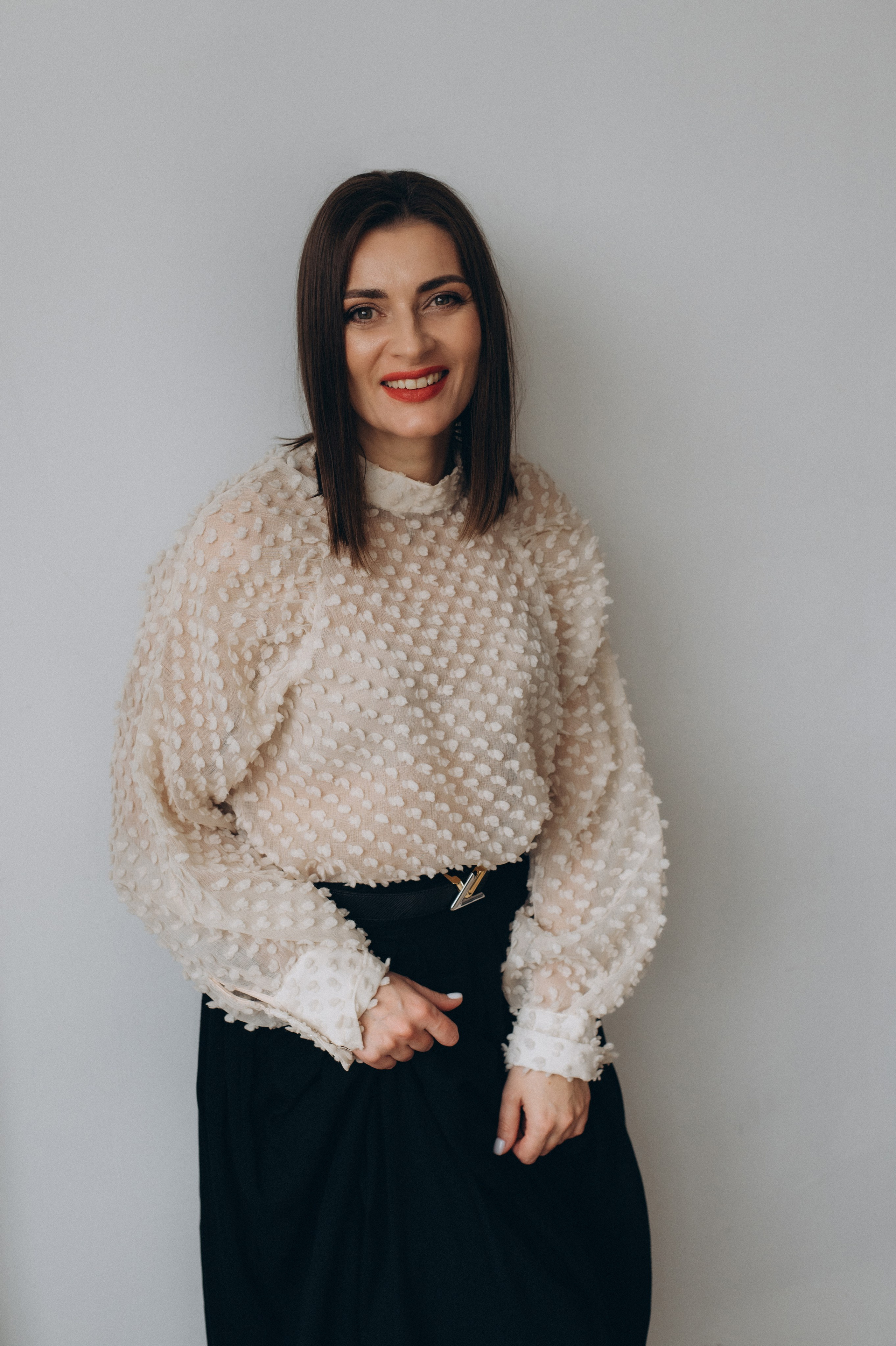 Сімейна фотосесія мами і донечок, сімейний фотограф Тернопіль, портретний фотограф Тернопіль, портретна фотосесія Львів. Сімейний, дитячий та індивідуальний фотограф в м. Тернопіль, м. Львів