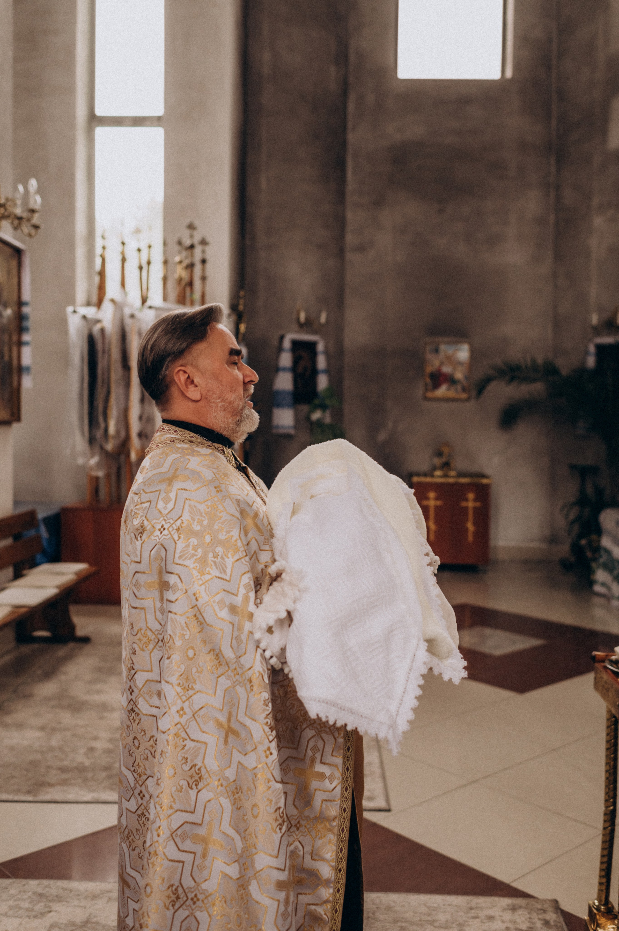 Таїнство Хрещення, хрестини Тернопіль, хрещення Львів. Сімейний, дитячий та індивідуальний фотограф в м. Тернопіль, м. Львів