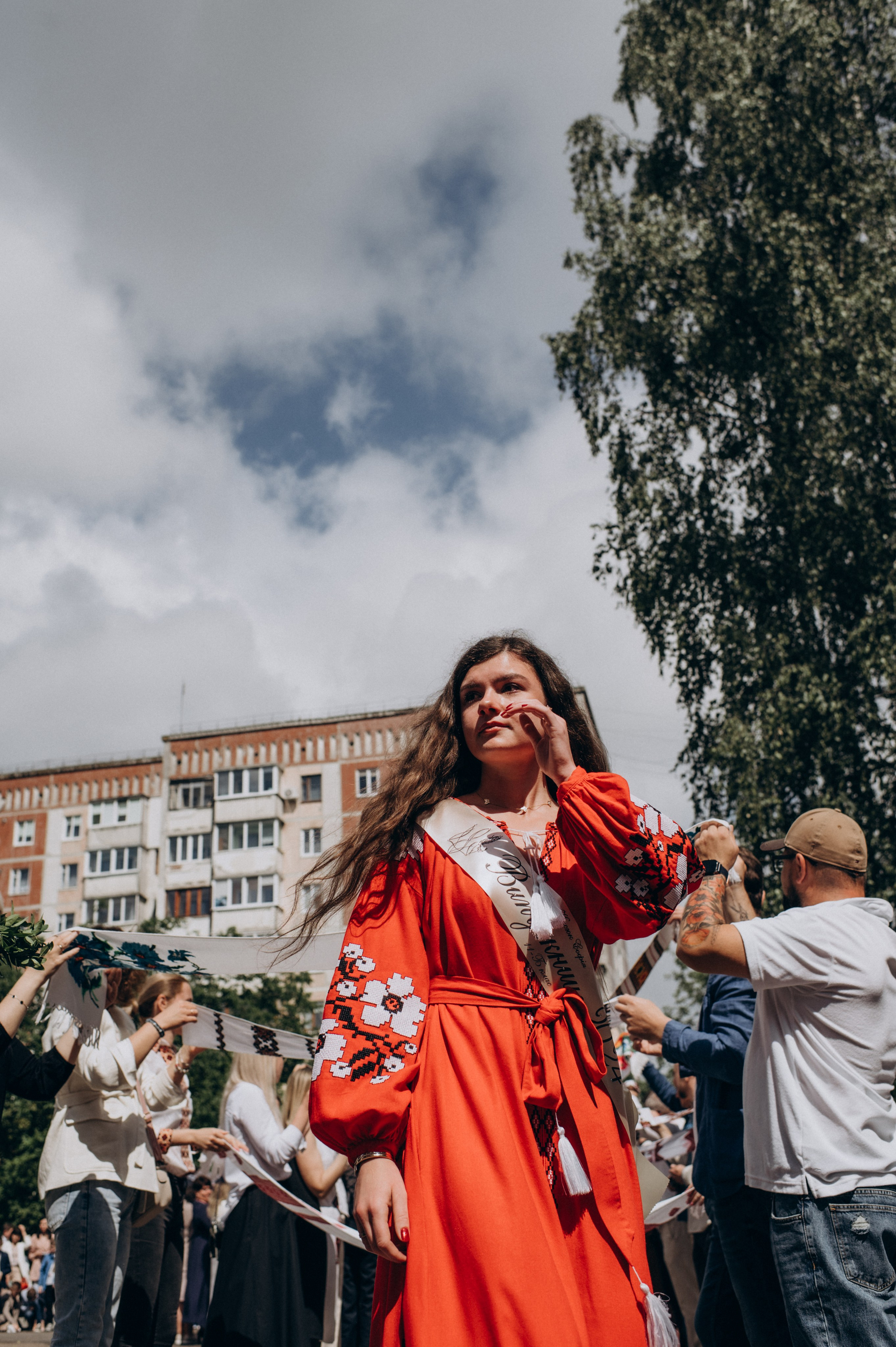 Фотосесія останнього дзвоника, фотосесія випускників Тернопіль, випускний 2024. Сімейний, дитячий та індивідуальний фотограф в м. Тернопіль, м. Львів