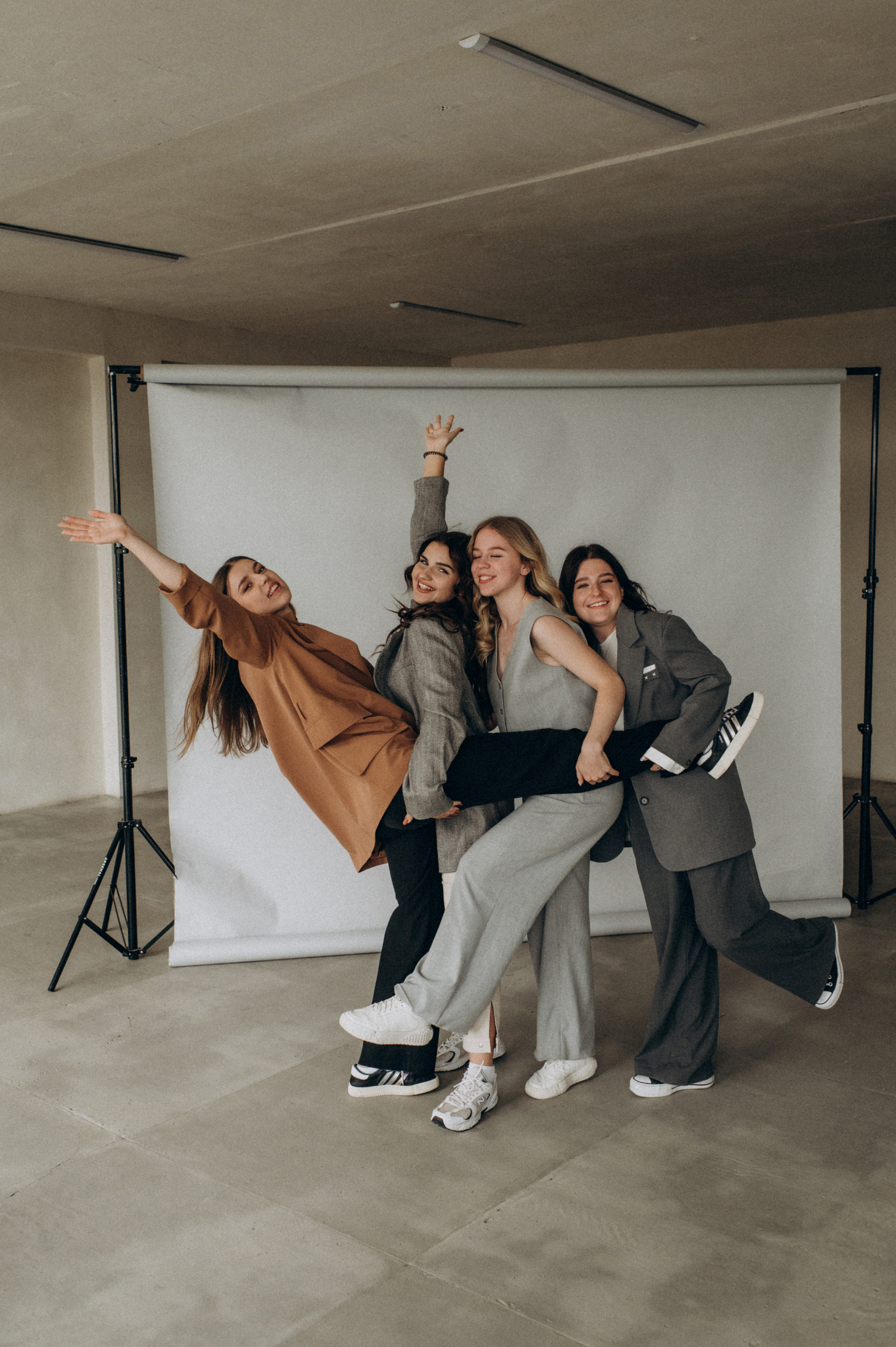 Фотосесія на віньєтки, фотосесія випускників, шкільна фотосесія. Сімейний, дитячий та індивідуальний фотограф в м. Тернопіль, м. Львів