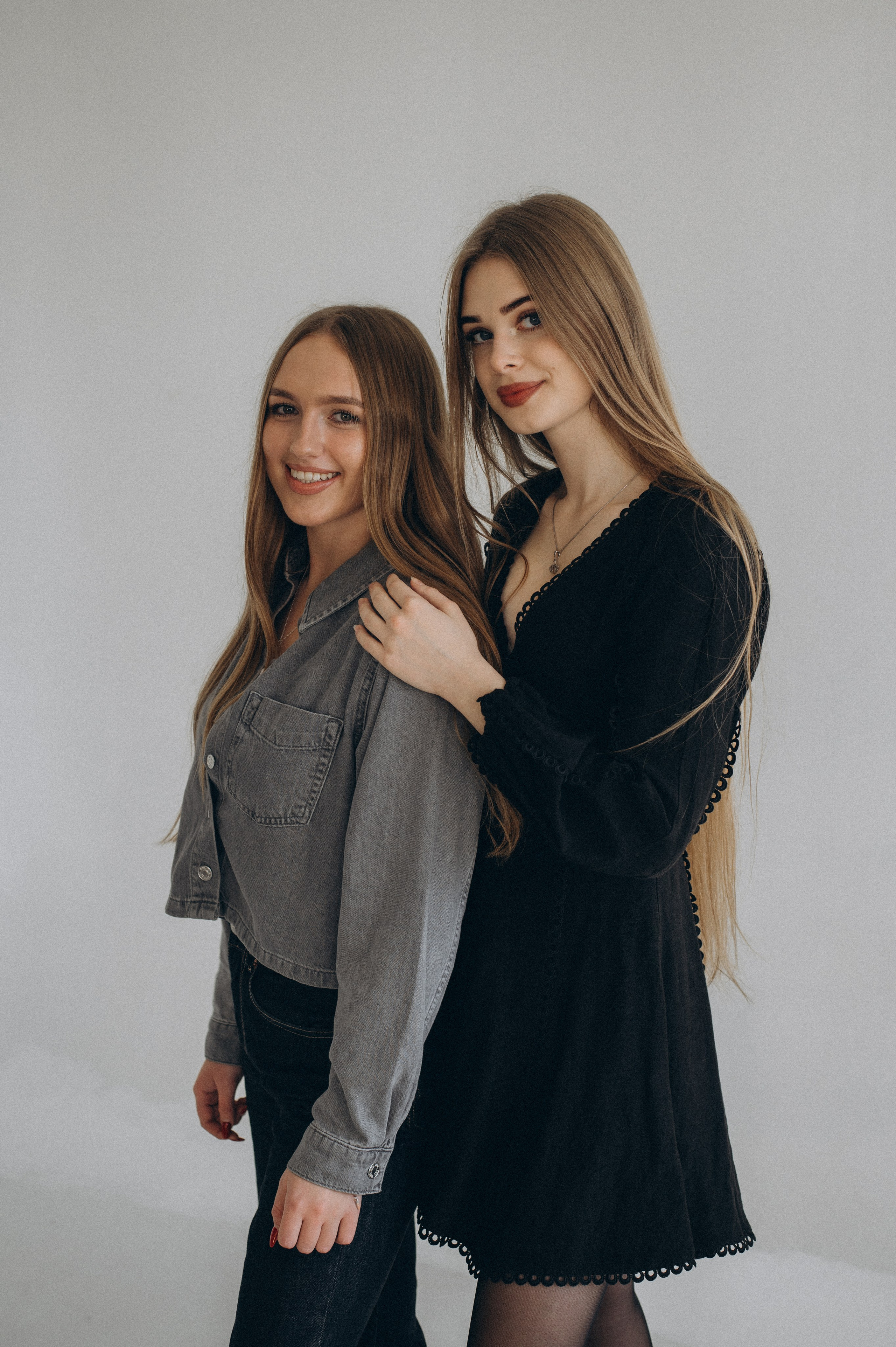 Фотосесія випускників, фотосесія на віньєтки Тернопіль, випускники Тернопіль, випуск 2025. Сімейний, дитячий та індивідуальний фотограф в м. Тернопіль, м. Львів