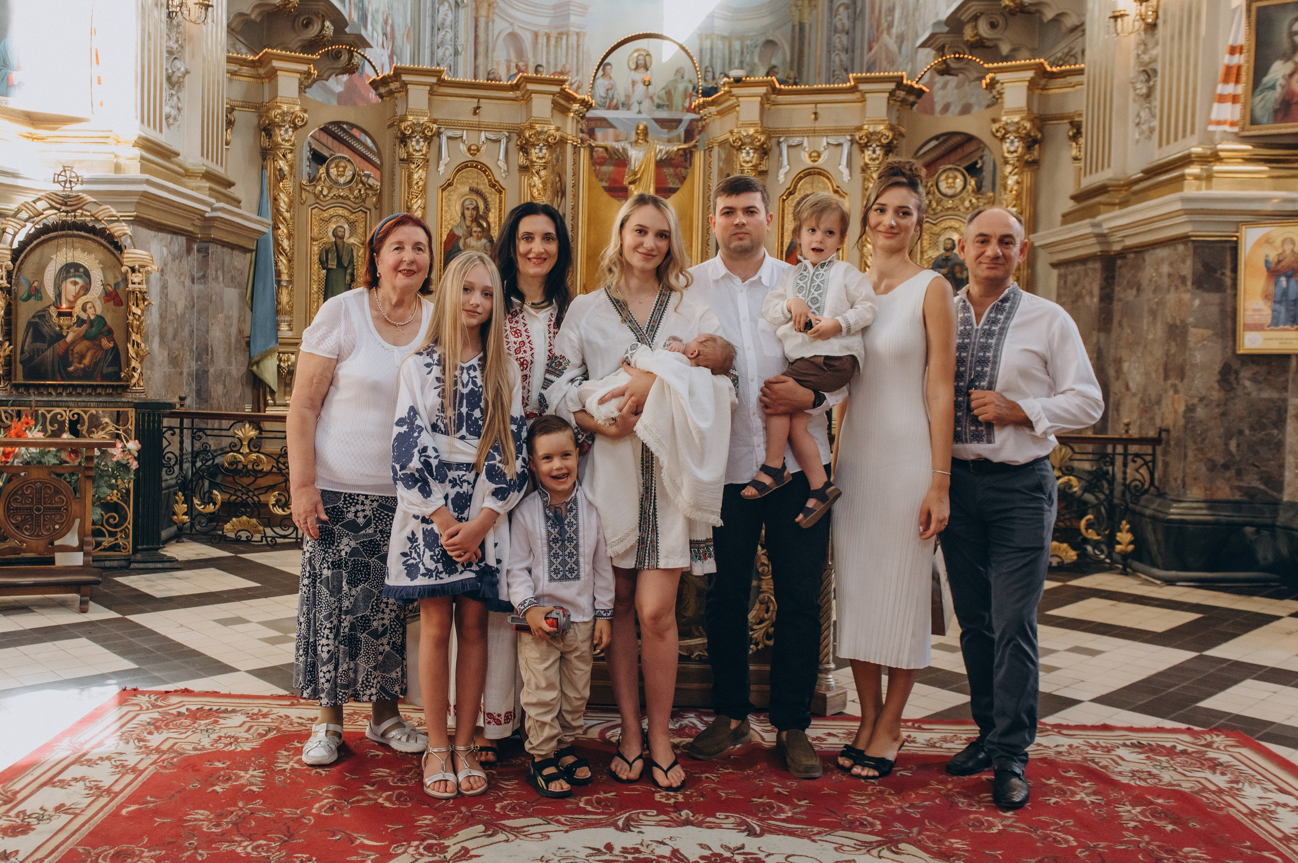 Фотосесія Хрещення Тернопіль, фотосесія хрестин Тернопіль, Катедра Тернопіль, фотосесія хрещення катедра. Сімейний, дитячий та індивідуальний фотограф в м. Тернопіль, м. Львів