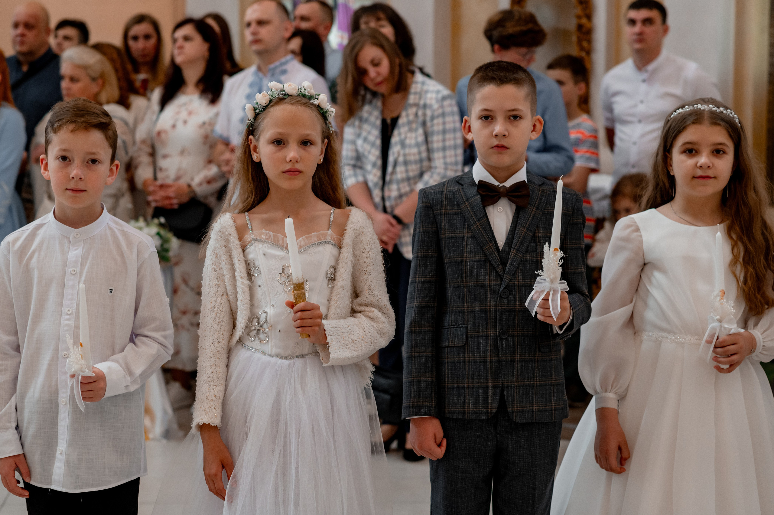 Фотосесія Першого Причастя Тернопіль, зйомка Причастя Тернопіль, Таїнство Першого Причастя Тернопіль, Катедра Причастя Тернопіль. Сімейний, дитячий та індивідуальний фотограф в м. Тернопіль, м. Львів