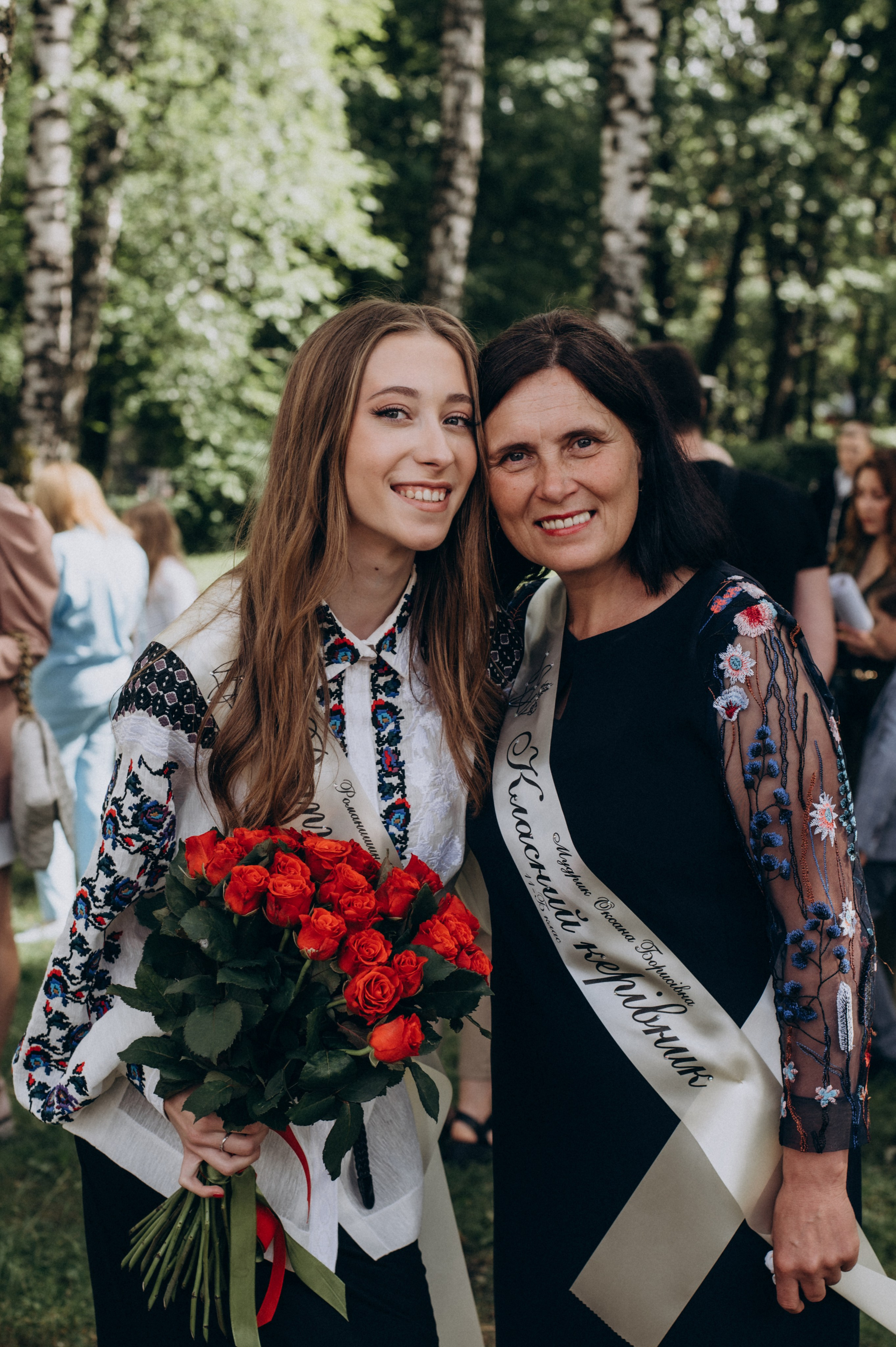 Фотосесія останнього дзвоника, фотосесія випускників Тернопіль, випускний 2024. Сімейний, дитячий та індивідуальний фотограф в м. Тернопіль, м. Львів