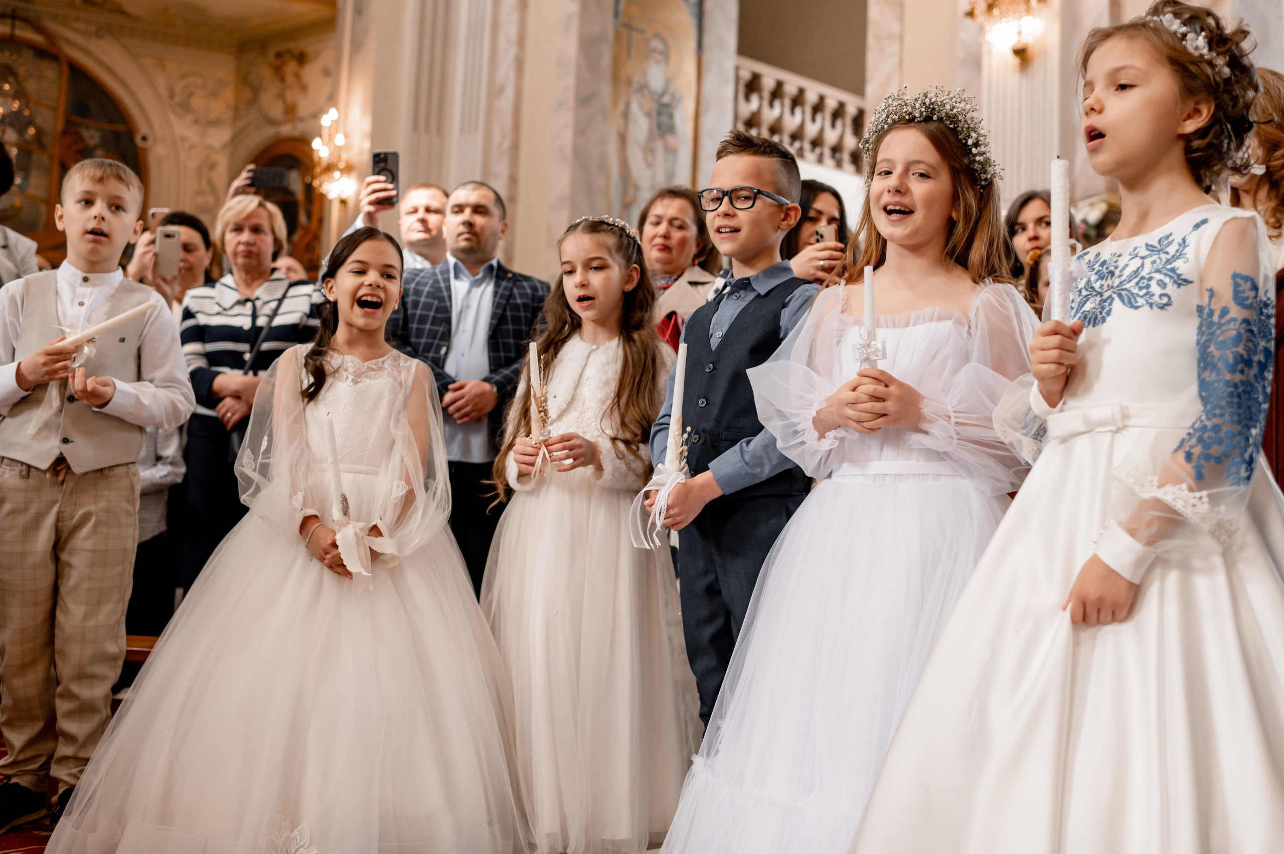 Фотосесія Першого Причастя Тернопіль, зйомка Причастя Тернопіль, Таїнство Першого Причастя Тернопіль, Катедра Причастя Тернопіль. Сімейний, дитячий та індивідуальний фотограф в м. Тернопіль, м. Львів