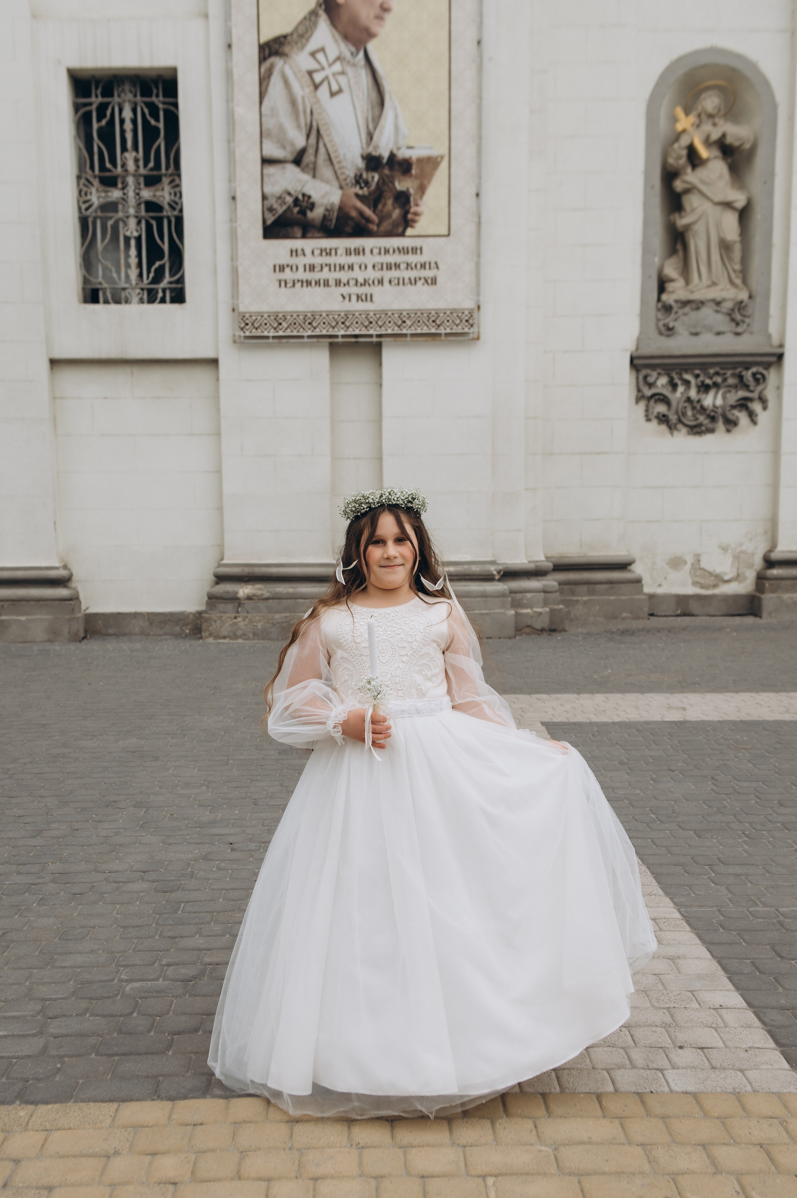 Фотосесія Першого Причастя Тернопіль, фотосесія Причастя Тернопіль, Таїнство Першого Причастя Тернопіль, Катедра Причастя Тернопіль. Сімейний, дитячий та індивідуальний фотограф в м. Тернопіль, м. Львів