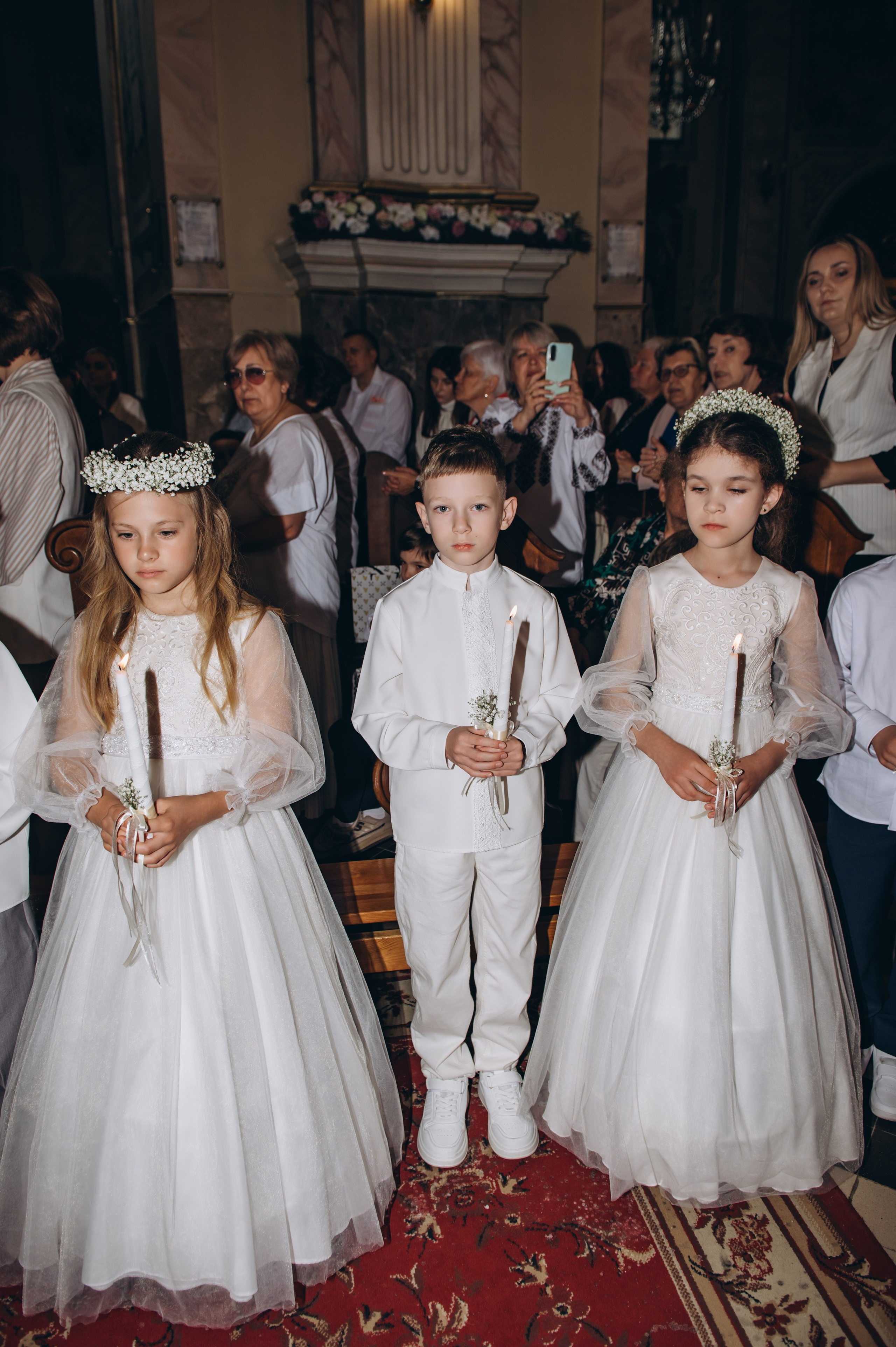 Фотосесія Першого Причастя Тернопіль, фотосесія Причастя Тернопіль, Таїнство Першого Причастя Тернопіль, Катедра Причастя Тернопіль. Сімейний, дитячий та індивідуальний фотограф в м. Тернопіль, м. Львів