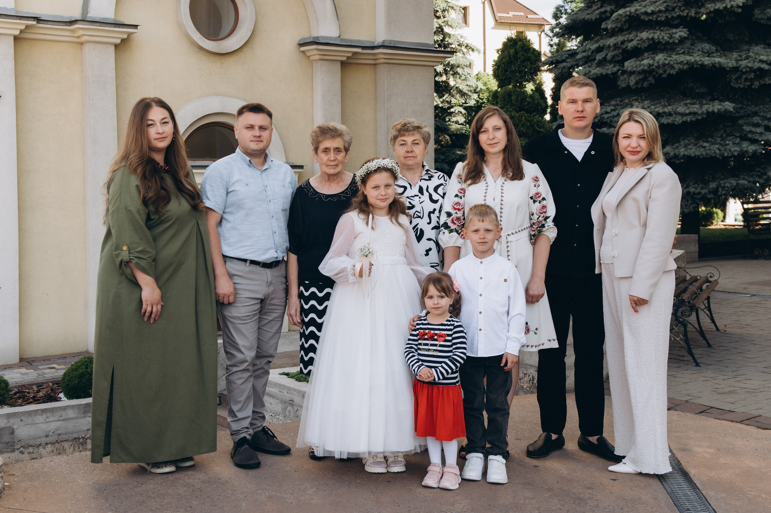 Фотосесія Першого Причастя Тернопіль, зйомка Першого Причастя Тернопіль, Церква Успіння Пресвятої Богородиці Причастя Тернопіль. Сімейний, дитячий та індивідуальний фотограф в м. Тернопіль, м. Львів