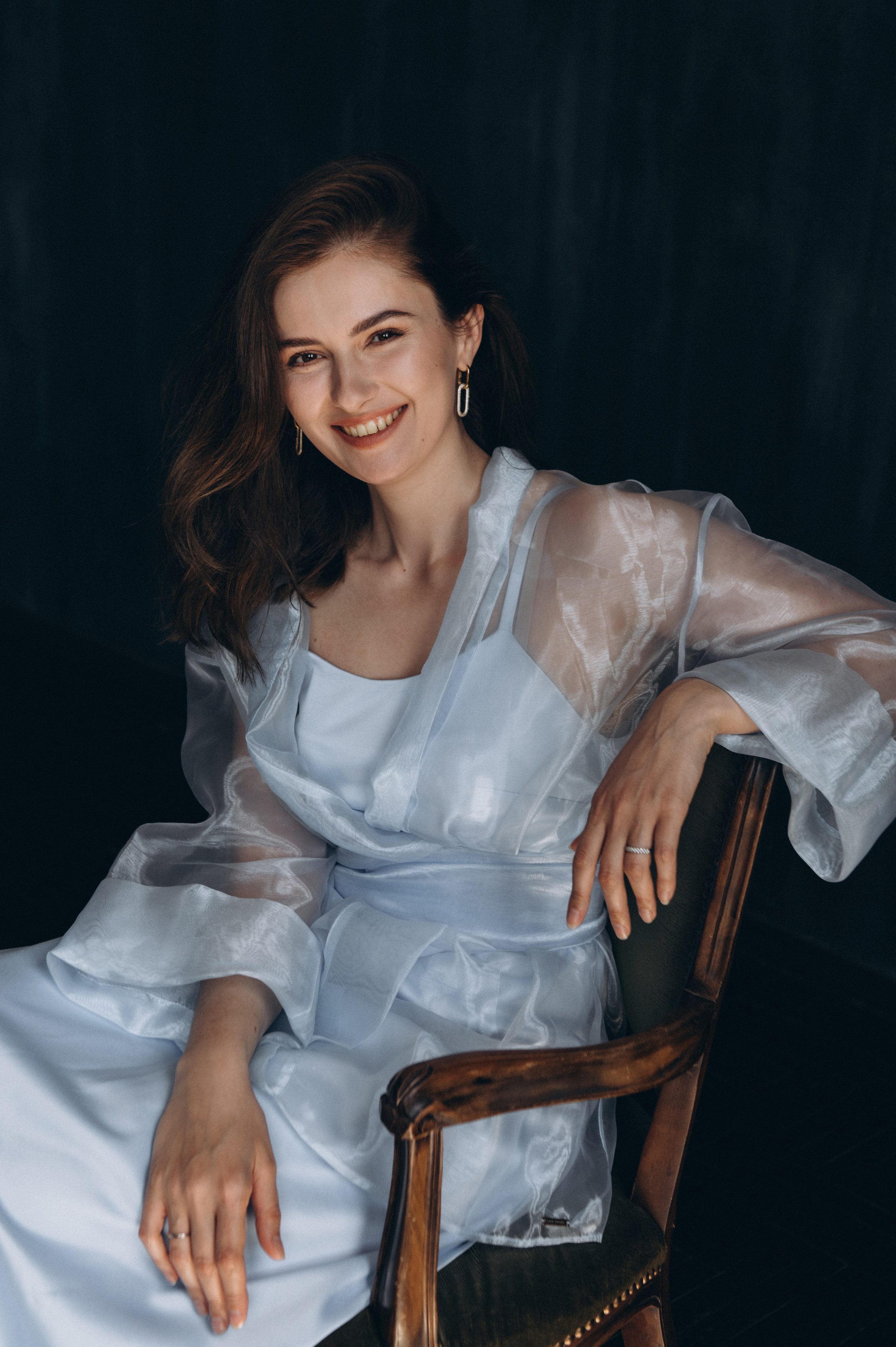 Портретна зйомка у студії Тернопіль, індивідуальна фотосесія Тернопіль, фотограф Тернопіль Львів. Сімейний, дитячий та індивідуальний фотограф в м. Тернопіль, м. Львів