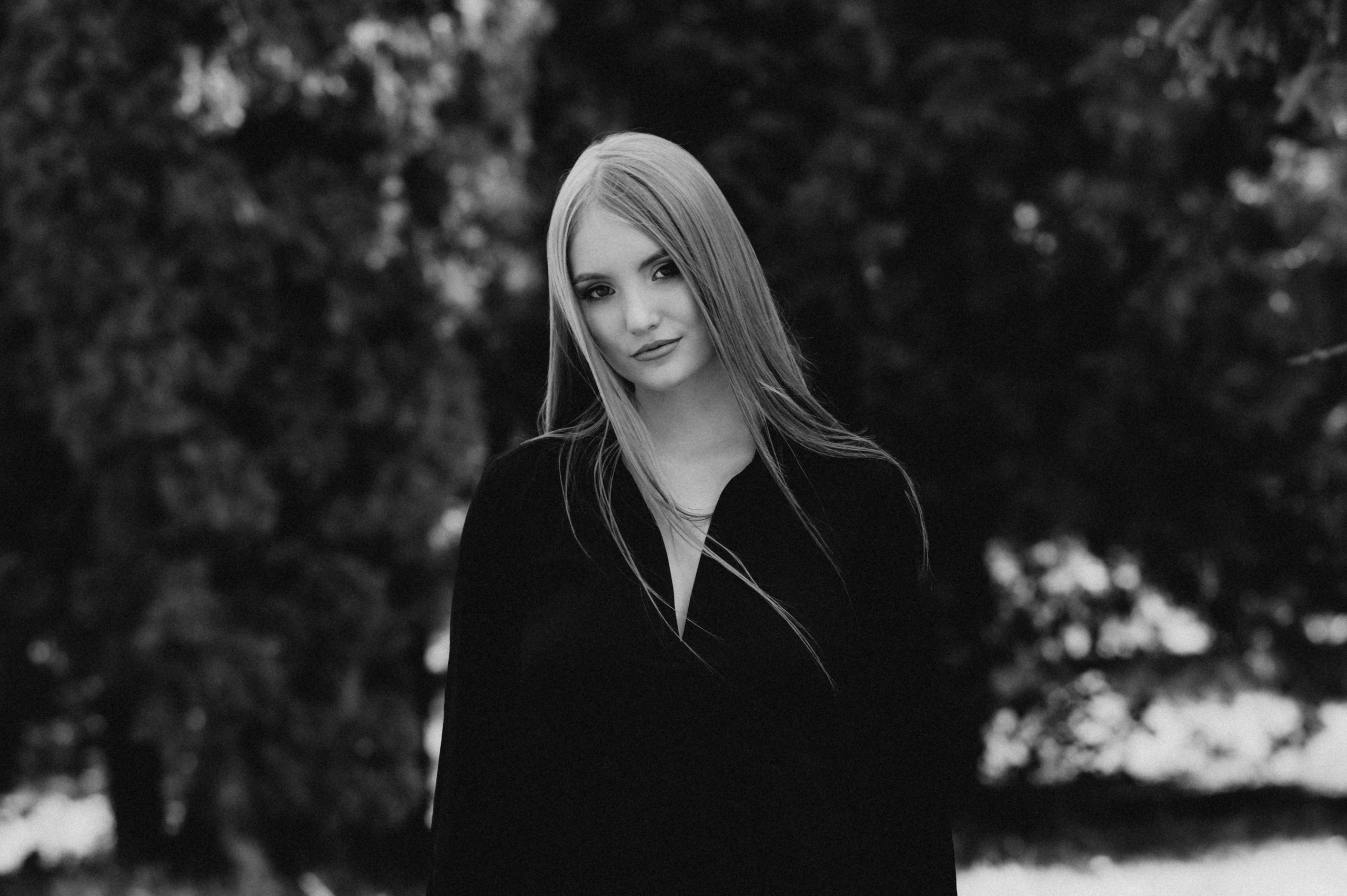 Фотосесія випускників, зйомка випускників Тернопіль Львів, випускні фотоальбоми Тернопіль, шкільні фотоальбоми Тернопіль. Сімейний, дитячий та індивідуальний фотограф в м. Тернопіль, м. Львів