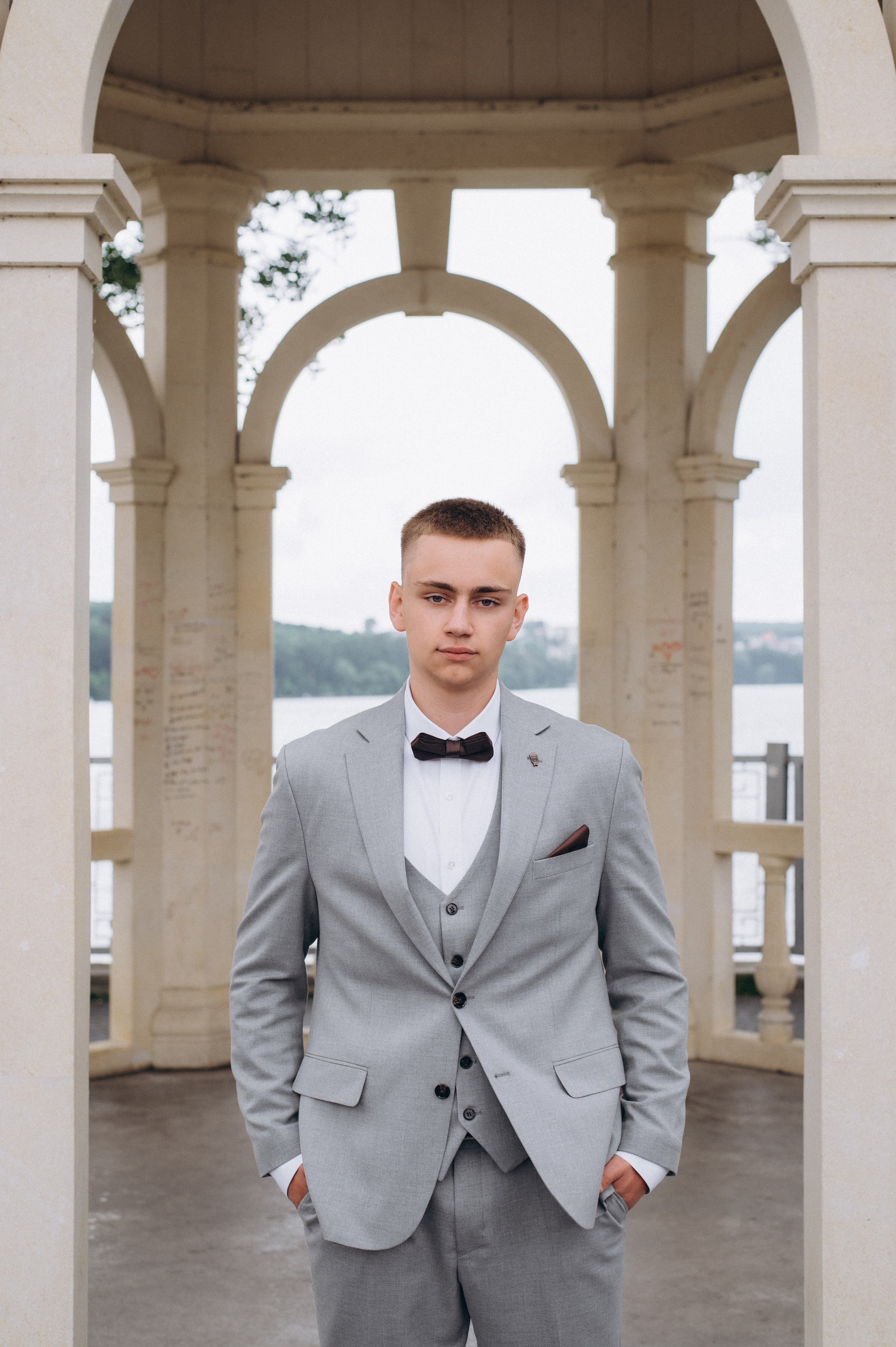 Випускники 2025, фотосесія випускного Тернопіль, фотосесія випускників Тернопіль, зйомка випускного, фотосесія випускного. Сімейний, дитячий та індивідуальний фотограф в м. Тернопіль, м. Львів