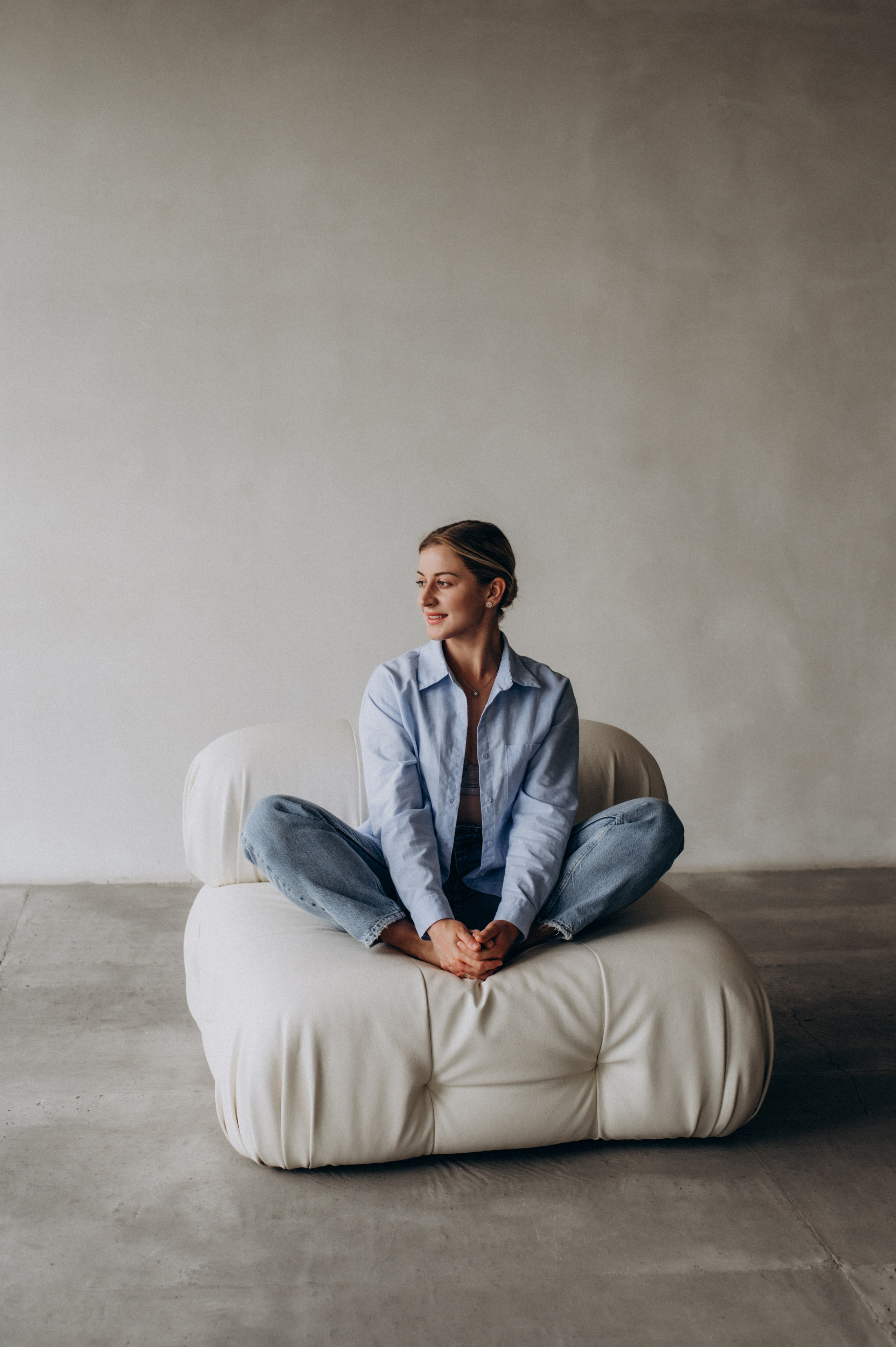 Індивідуальна фотосесія у студії Тернопіль, індивідуальна зйомка Львів. Сімейний, дитячий та індивідуальний фотограф в м. Тернопіль, м. Львів