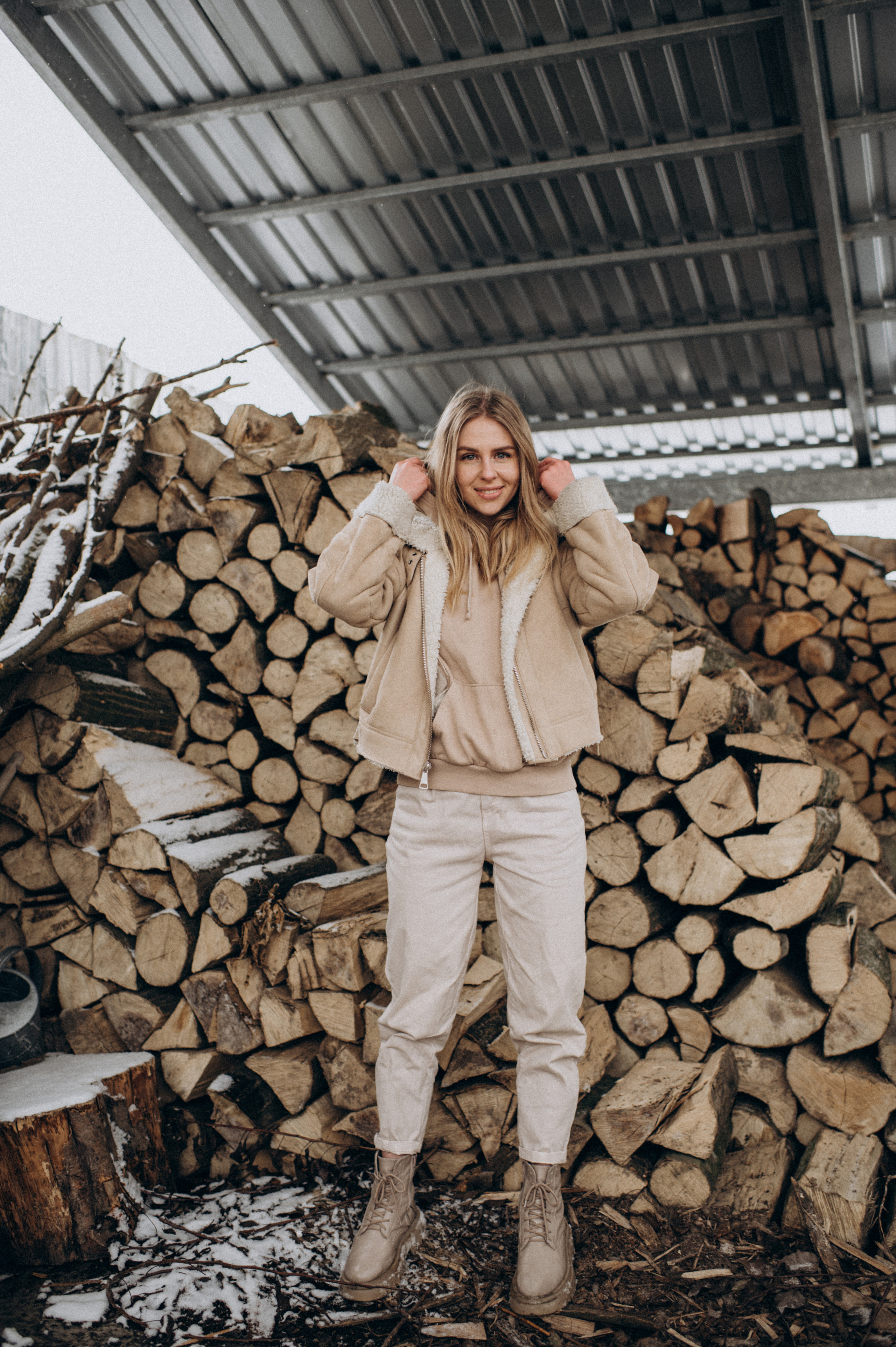 Зйомка з собакою Oleksandra & Volt. Сімейний, дитячий та індивідуальний фотограф в м. Тернопіль, м. Львів