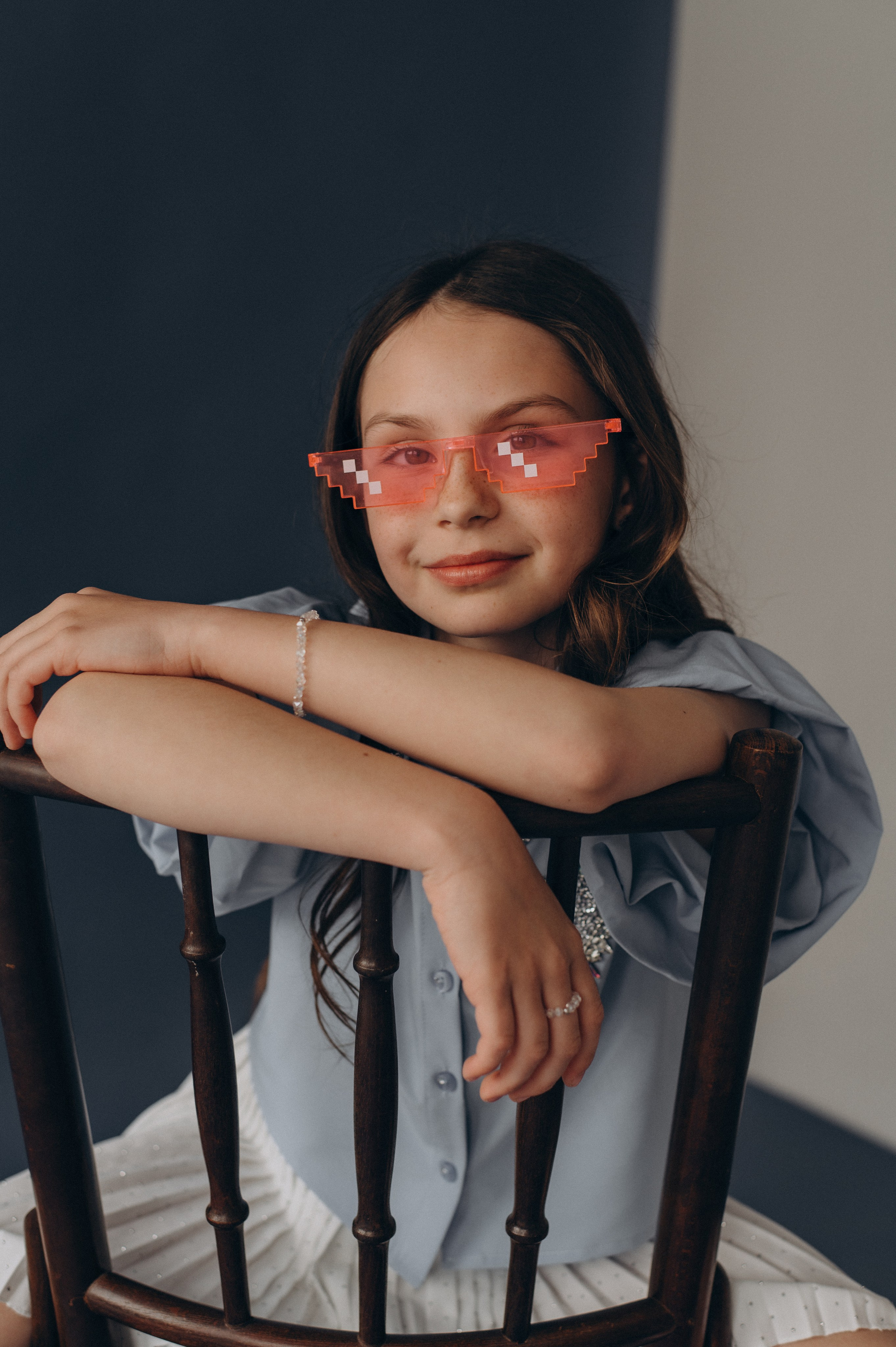 Шкільна фотосесія на віньєтки Тернопіль, шкільні альбоми, фотосесія випускників Тернопіль, випускний альбом, фотограф випускний Тернопіль. Сімейний, дитячий та індивідуальний фотограф в м. Тернопіль, м. Львів