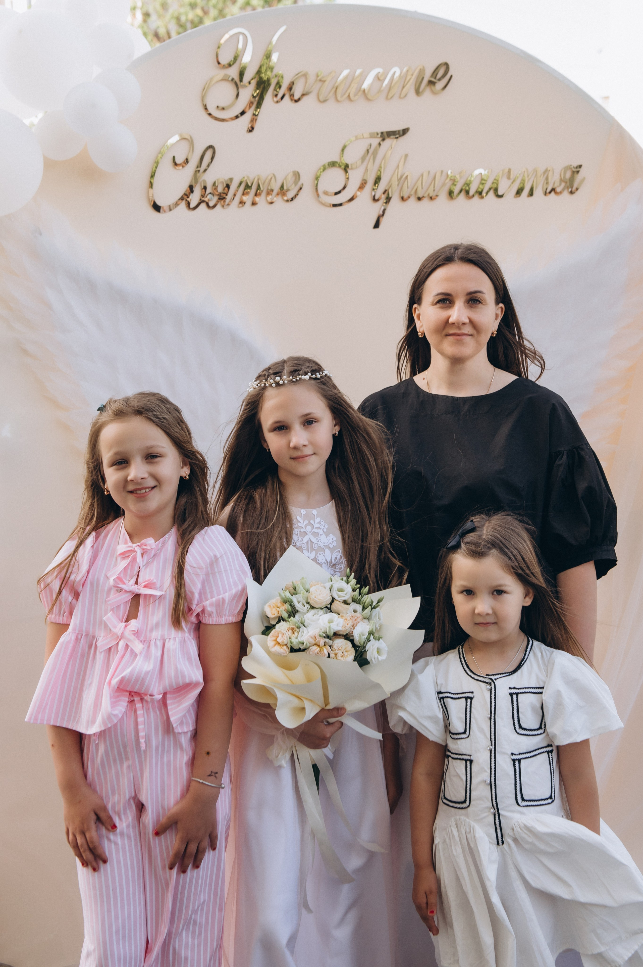 Фотосесія Причастя Тернопіль церква Св Михаїла, фотограф на Причастя Тернопіль, фотосесія Літургії Причастя Тернопіль. Сімейний, дитячий та індивідуальний фотограф в м. Тернопіль, м. Львів