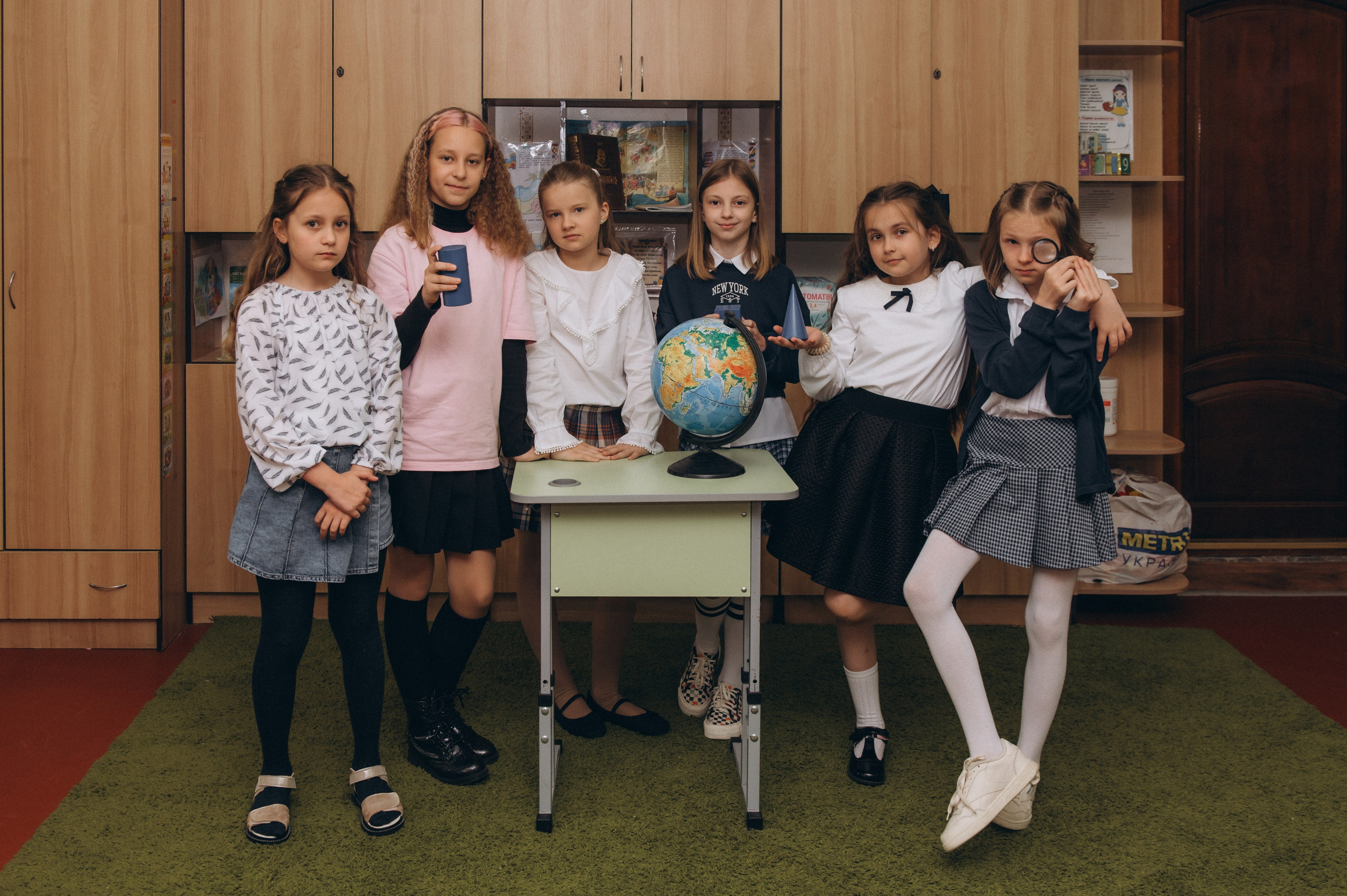 Шкільна фотосесія на віньєтки Тернопіль, фотосесія випускників Тернопіль, зйомка на віньєтки, шкільні фотоальбоми Тернопіль. Сімейний, дитячий та індивідуальний фотограф в м. Тернопіль, м. Львів