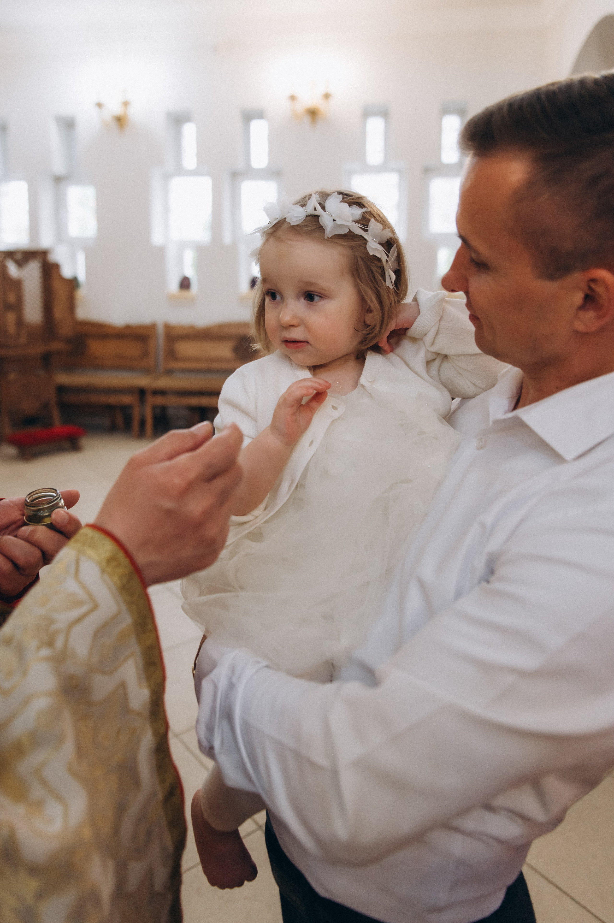Фотосесія Хрещення Тернопіль, зйомка Хрестин Тернопіль, фотограф на хрестини Тернопіль, хрещення Львів. Сімейний, дитячий та індивідуальний фотограф в м. Тернопіль, м. Львів