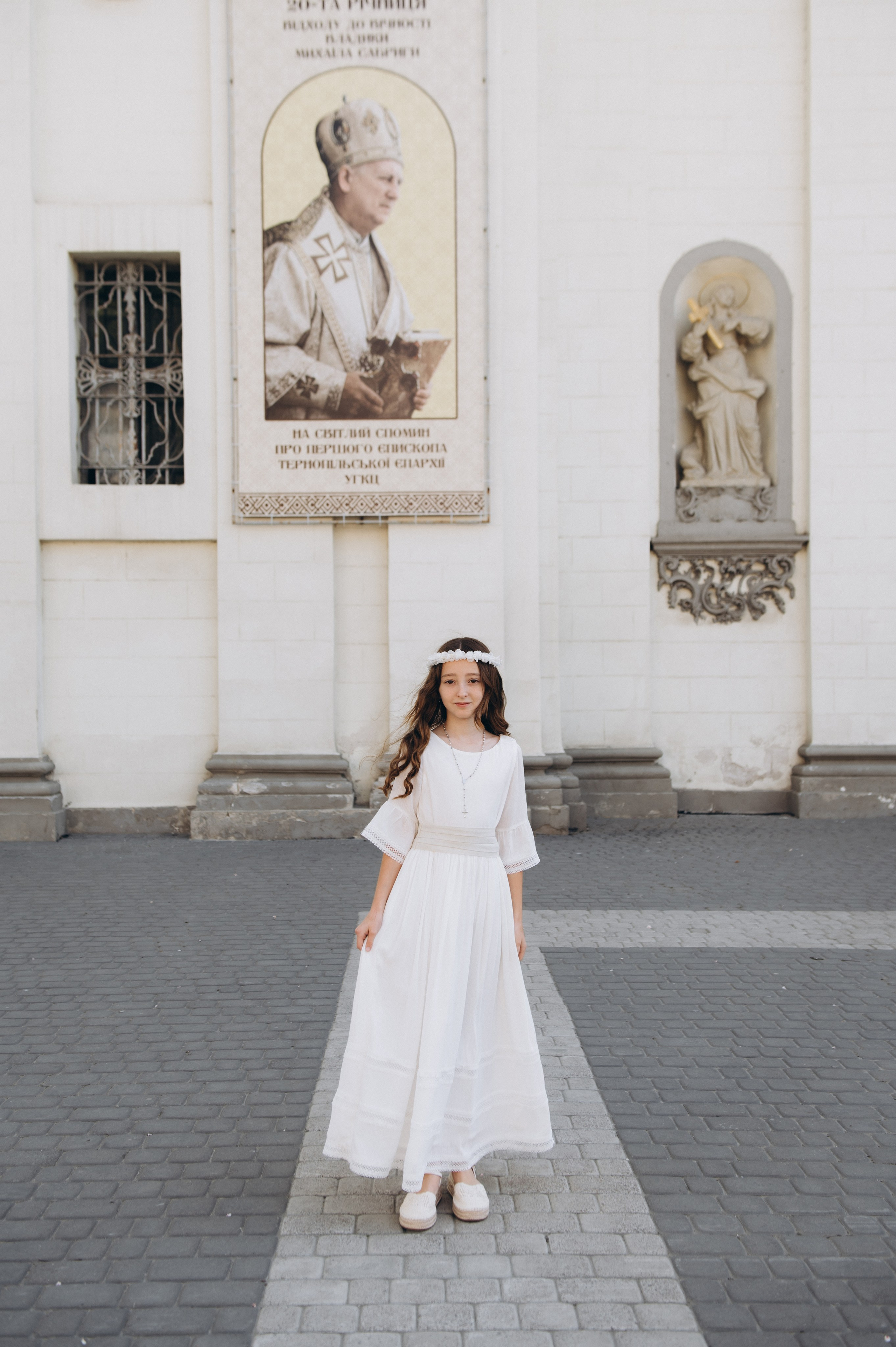 Фотосесія Першого Причастя Тернопіль, фотосесія Причастя Тернопіль, Таїнство Першого Причастя Тернопіль, Катедра Причастя Тернопіль. Сімейний, дитячий та індивідуальний фотограф в м. Тернопіль, м. Львів