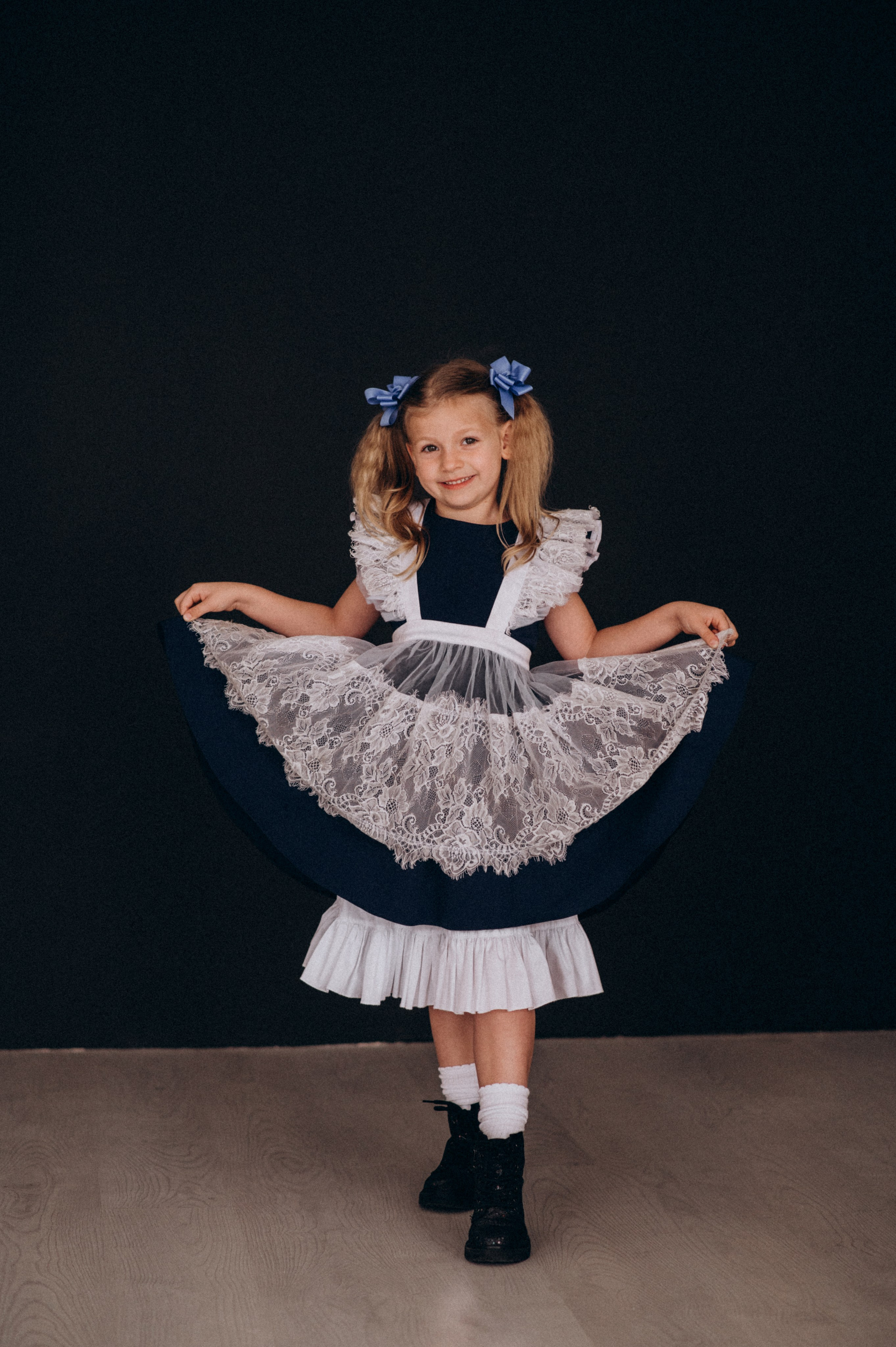 Новорічна фотосесія у студії Тернополя, фотосесія Львів. Сімейний, дитячий та індивідуальний фотограф в м. Тернопіль, м. Львів