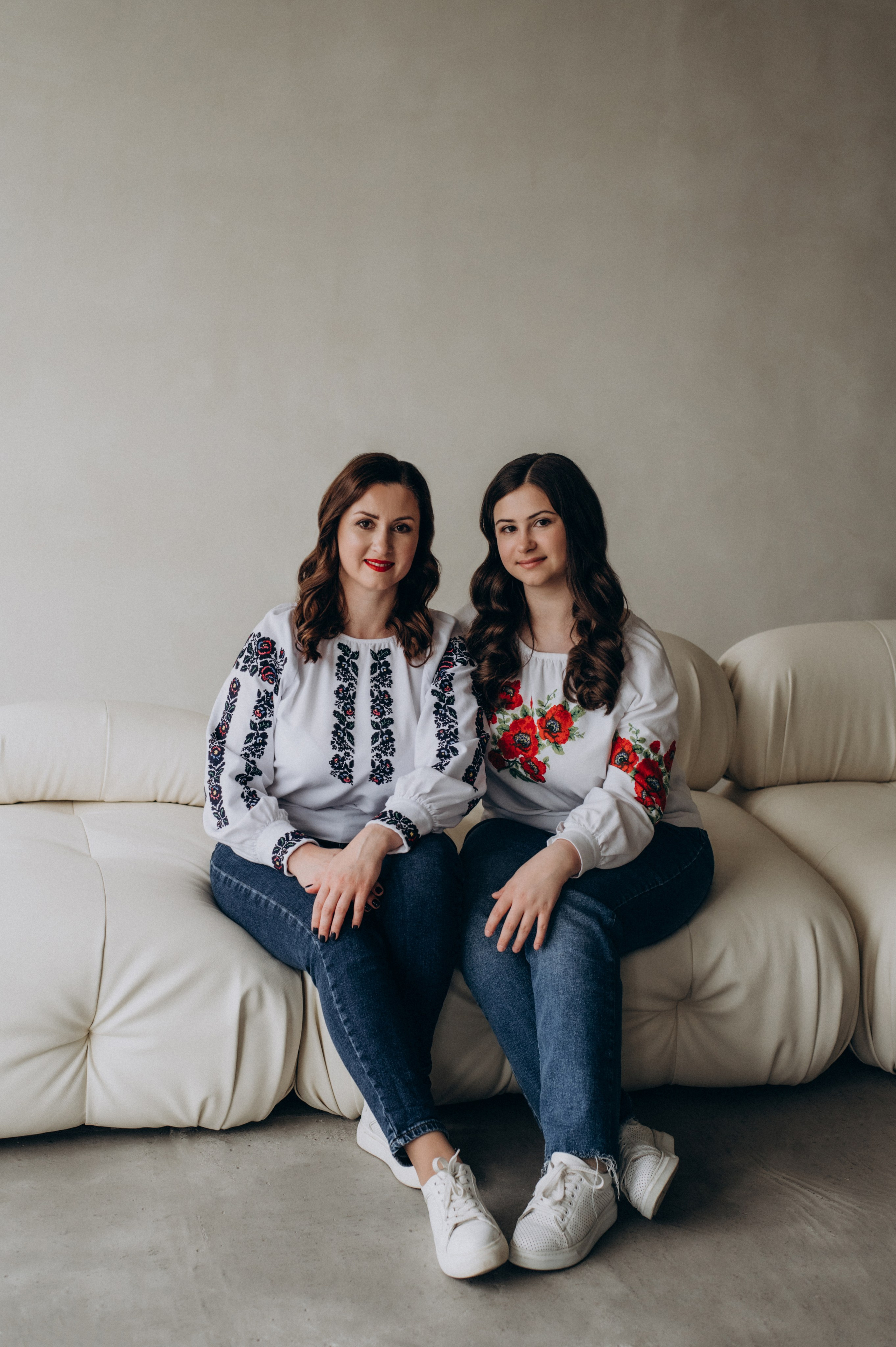 Сімейна фотосесія Тернопіль, сімейна зйомка у вишиванках, фотосесія Львів. Сімейний, дитячий та індивідуальний фотограф в м. Тернопіль, м. Львів