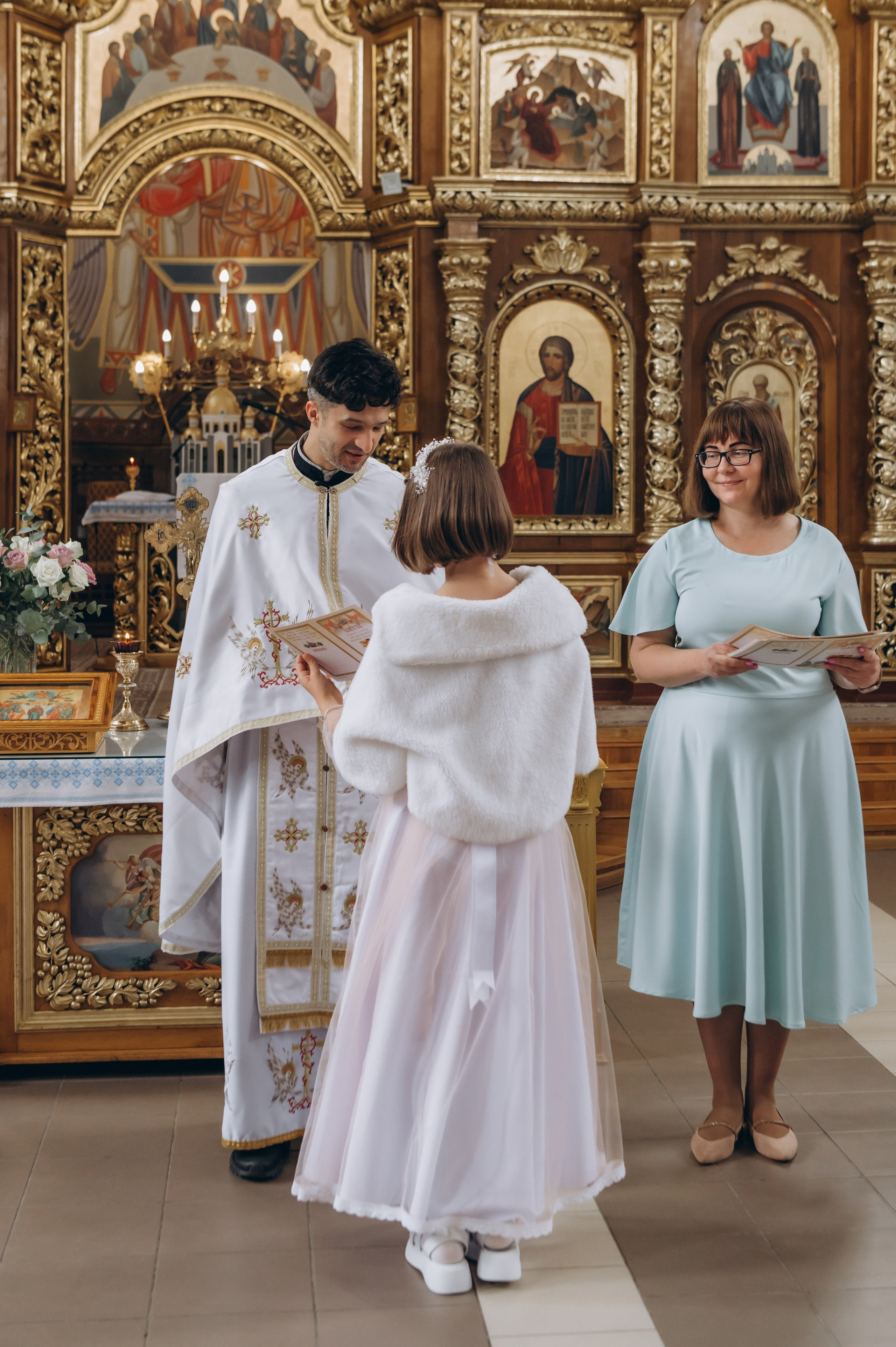 Фотосесія Причастя Тернопіль, зйомка Причастя, фотограф на Причастя Тернопіль, Причастя Львів, Причастя церква Михаїла Тернопіль. Сімейний, дитячий та індивідуальний фотограф в м. Тернопіль, м. Львів