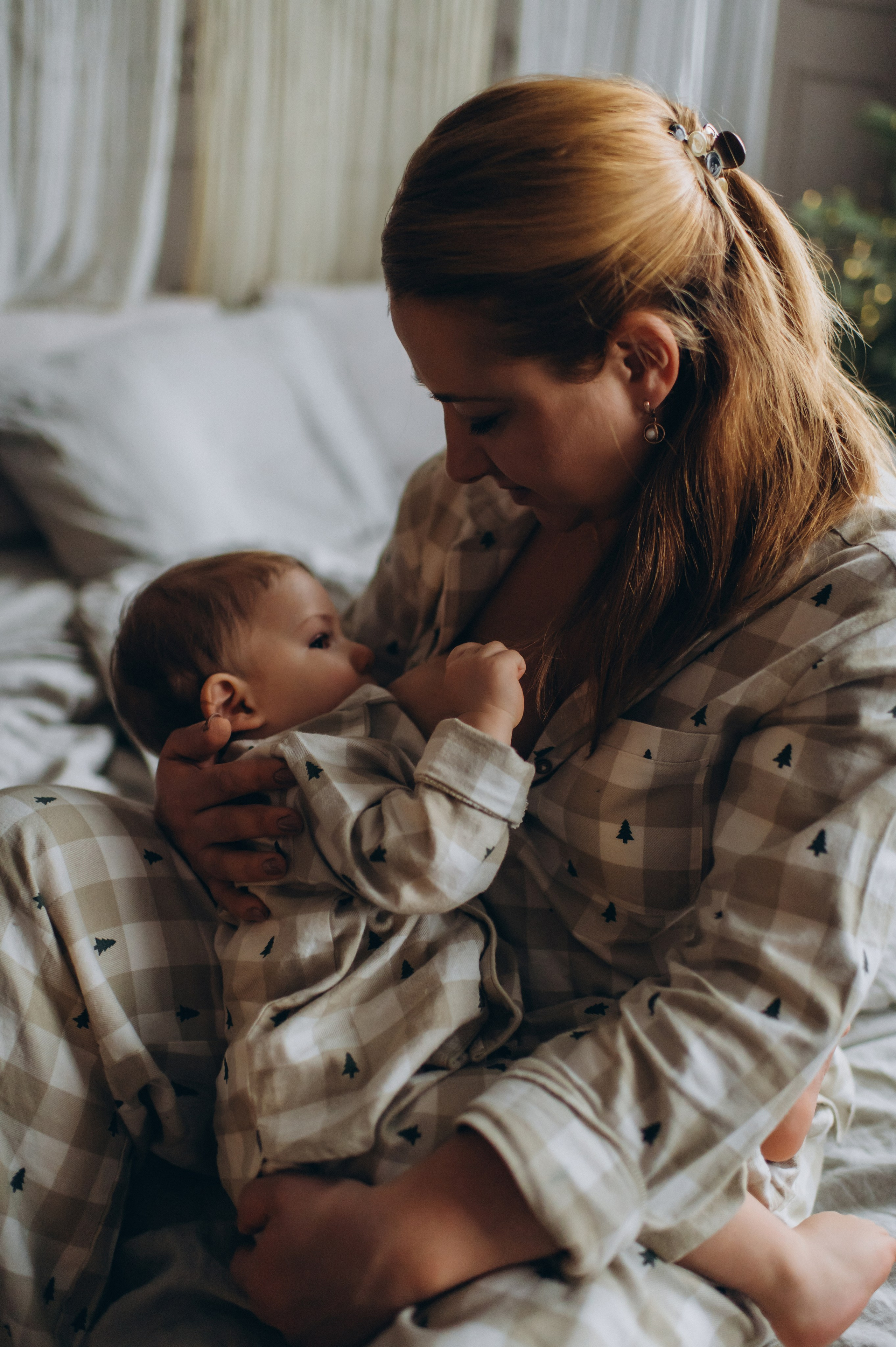 Перший тортик малюка, зйомка першого тортика Тернопіль, новорічна фотосесія, зйомка дня народження, сімейний фотограф Тернопіль, cakesmash. Сімейний, дитячий та індивідуальний фотограф в м. Тернопіль, м. Львів