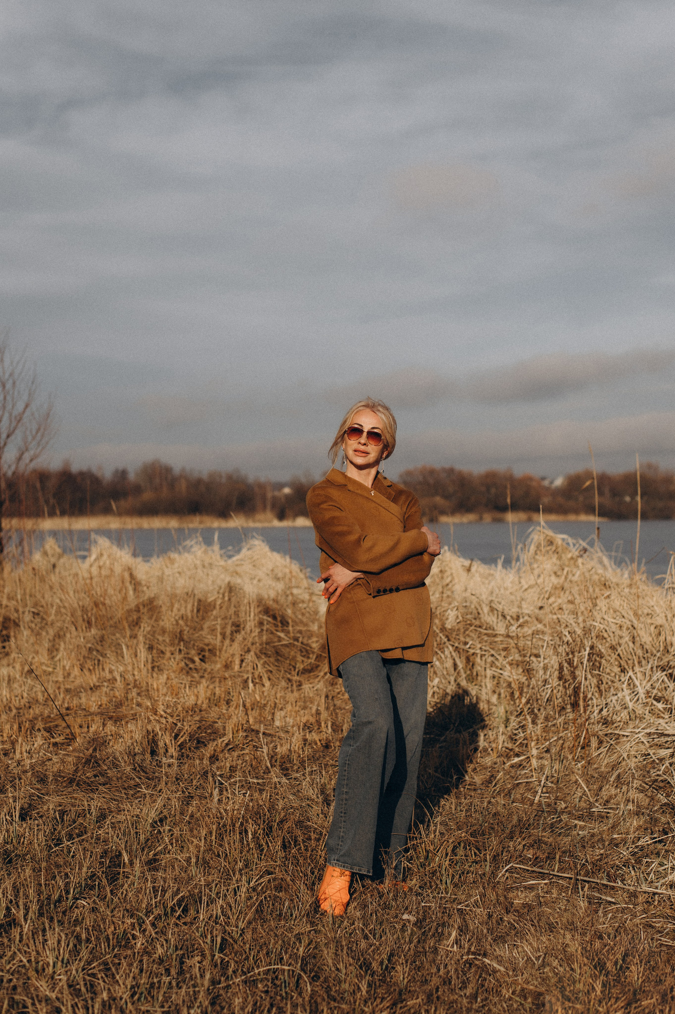 Фотосесія з собакою, зйомка з домашнім улюбленцем, фотосесія на природі Тернопіль, зйомка дівчат. Сімейний, дитячий та індивідуальний фотограф в м. Тернопіль, м. Львів