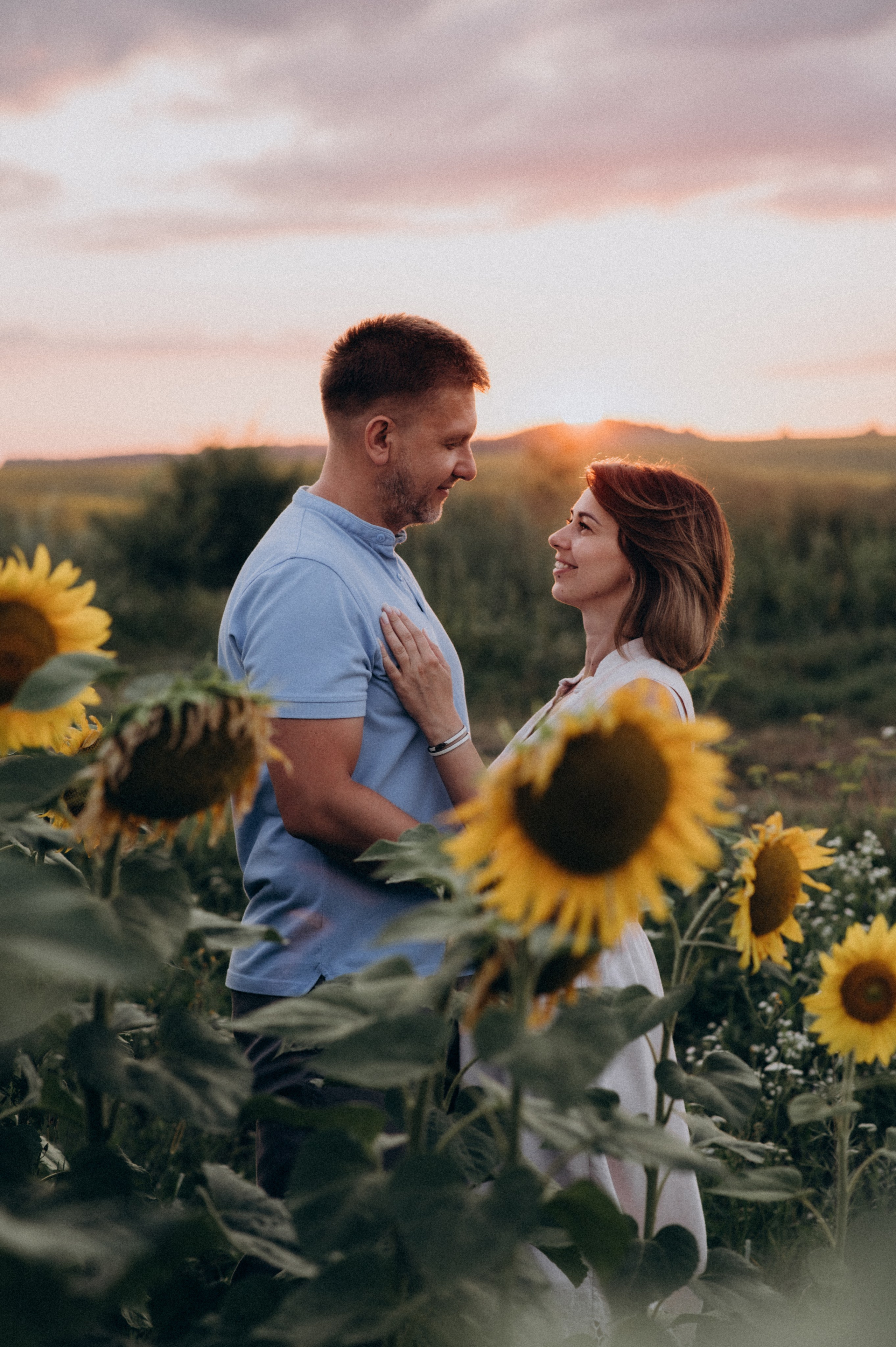 Сімейна фотосесія в лаванді, лав сторі, фотограф Тернопіль, фотосесія в соняхах. Сімейний, дитячий та індивідуальний фотограф в м. Тернопіль, м. Львів