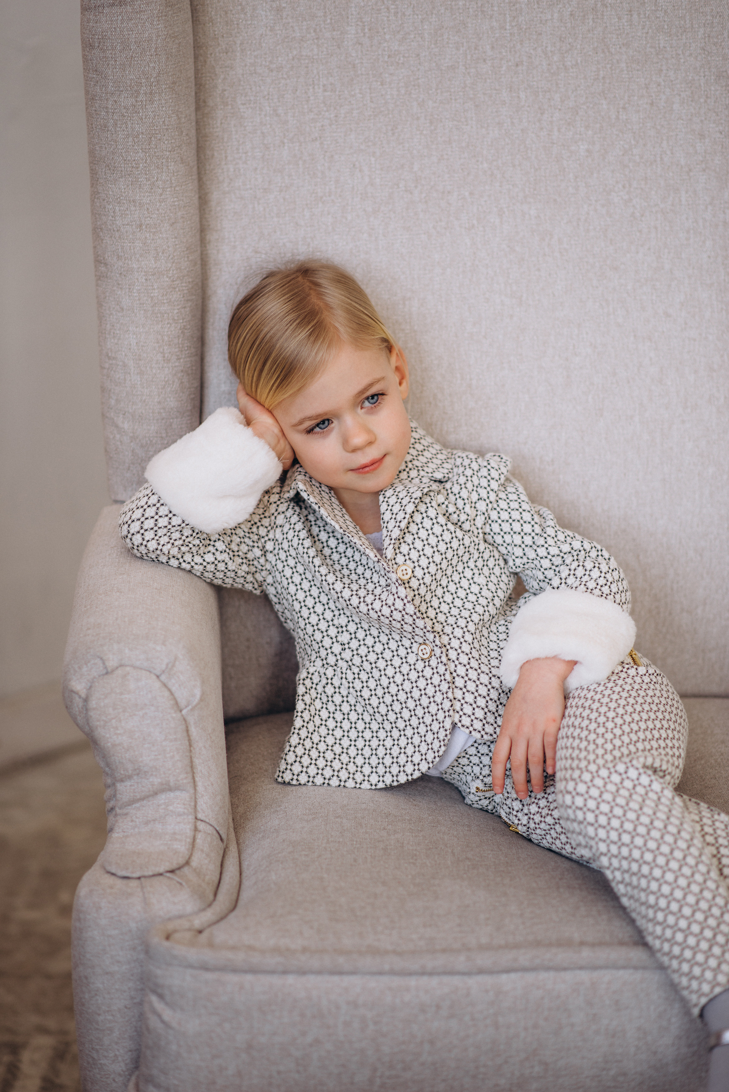 Eva. Lviv. Сімейний, дитячий та індивідуальний фотограф в м. Тернопіль, м. Львів